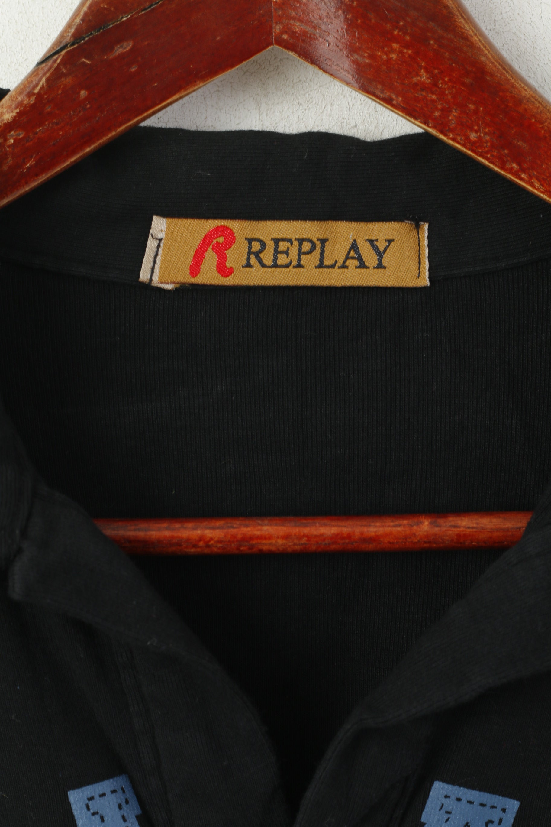 Polo Replay da uomo, top a maniche corte con grafica elasticizzata in cotone nero