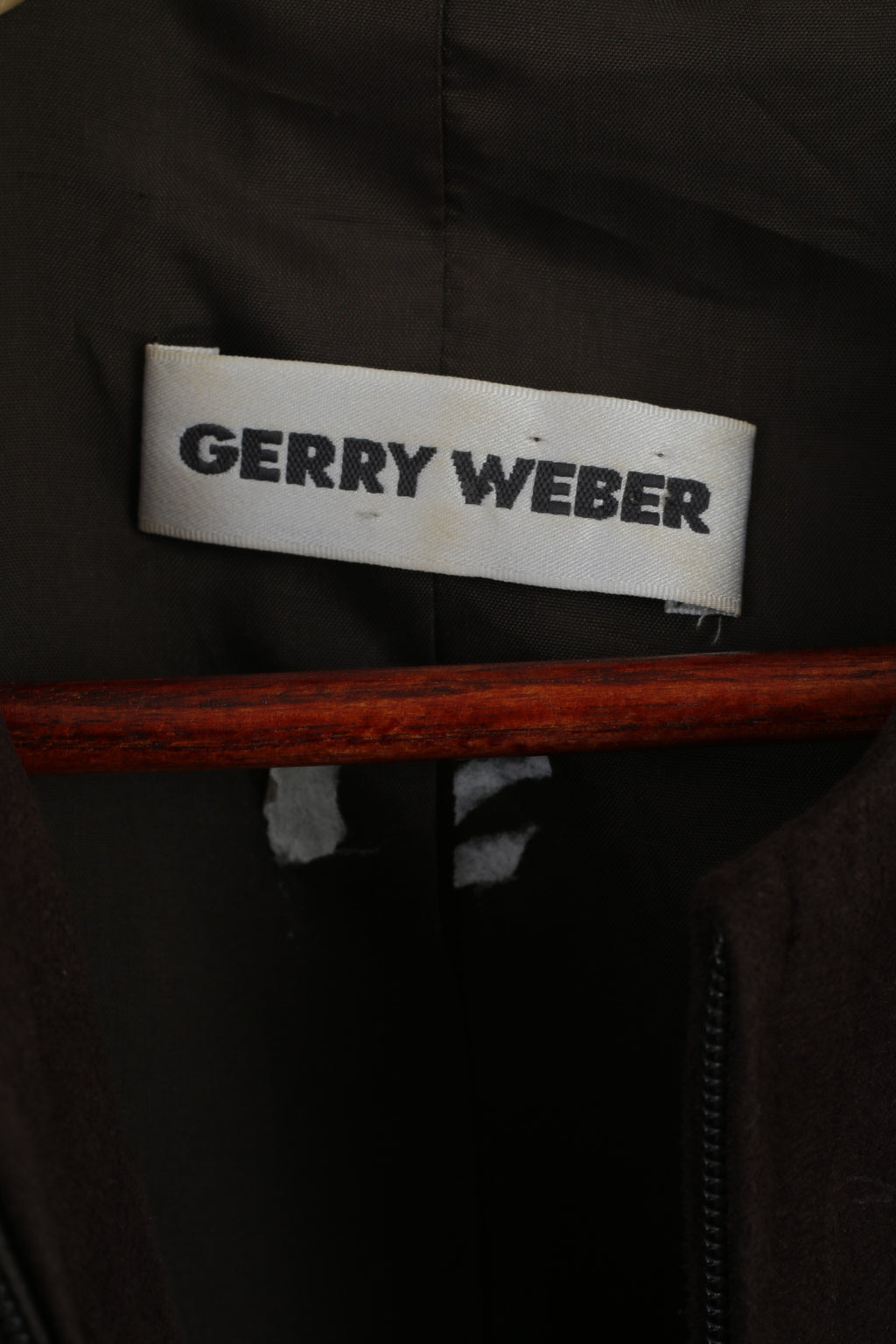Gerry Weber Women's  Jacket 42 Brown With Shoulder Pads Two Inside Pockets Zippered