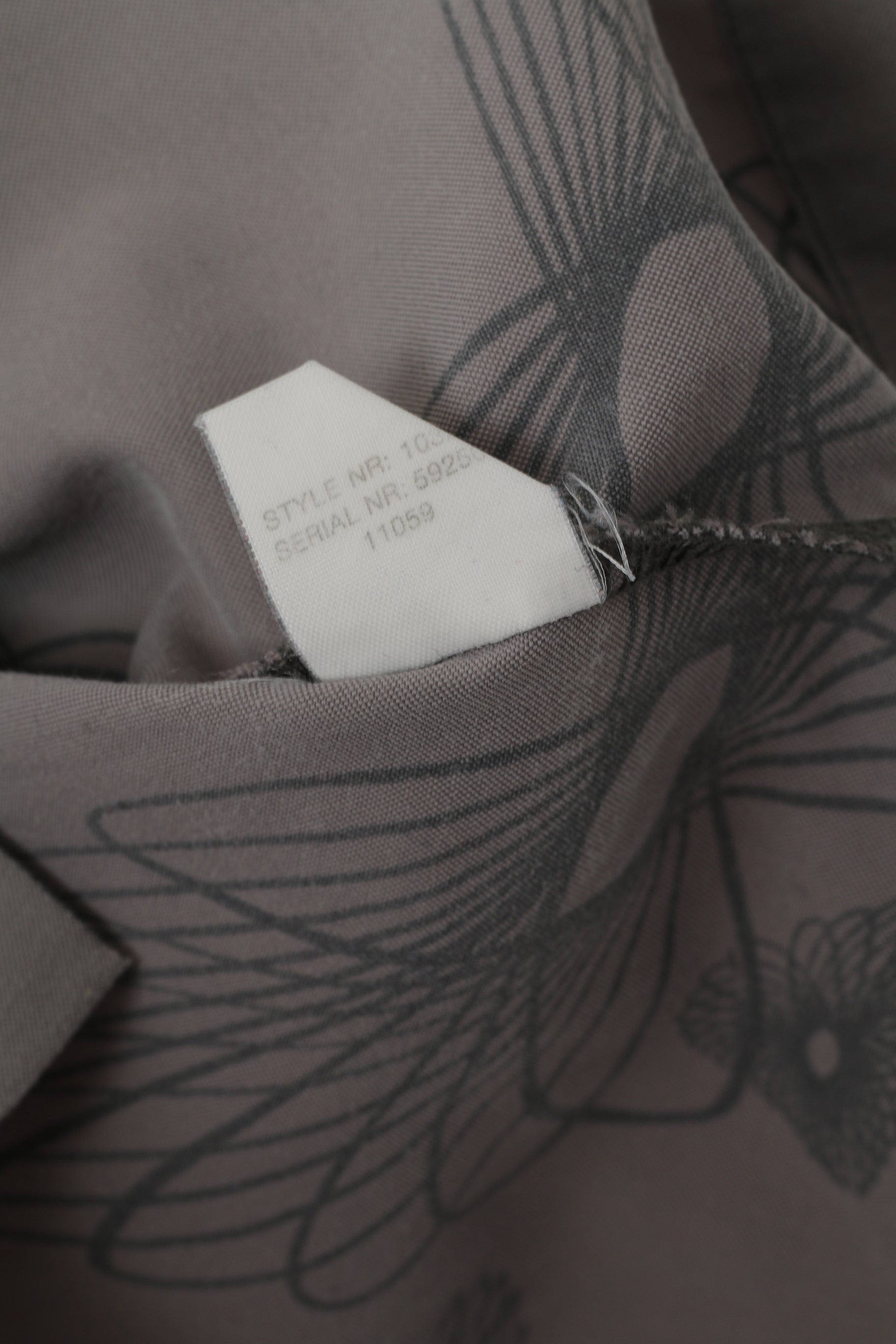 Mammut Camicia casual da donna L. Top da passeggio turistico vintage stampato in nylon grigio