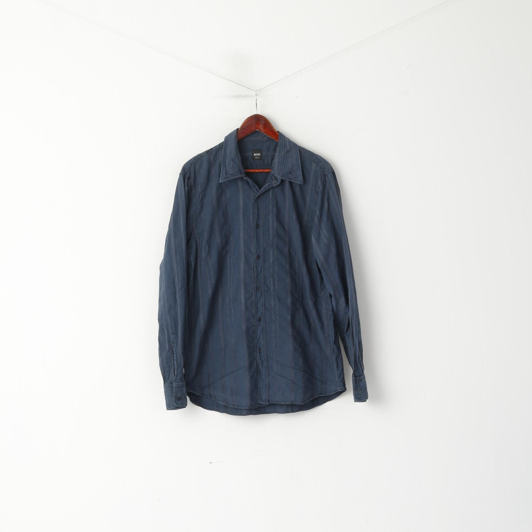 Hugo Boss Camicia casual da uomo M. Top a maniche lunghe slim fit con colletto button down a righe blu scuro