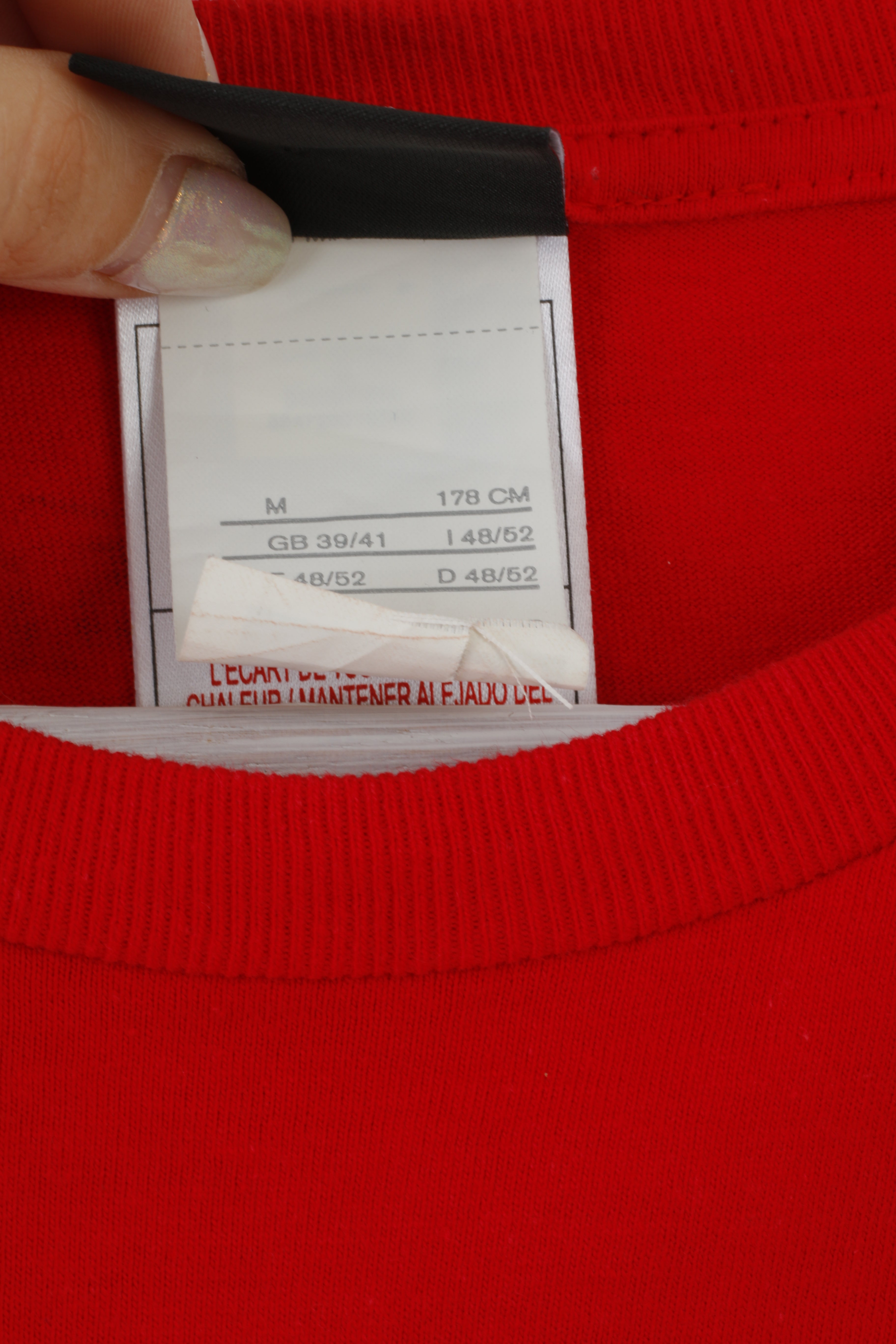 Nike Mens M T-Shirt Red Cotton 6.0 Six Point Graphic Crew Neck Top