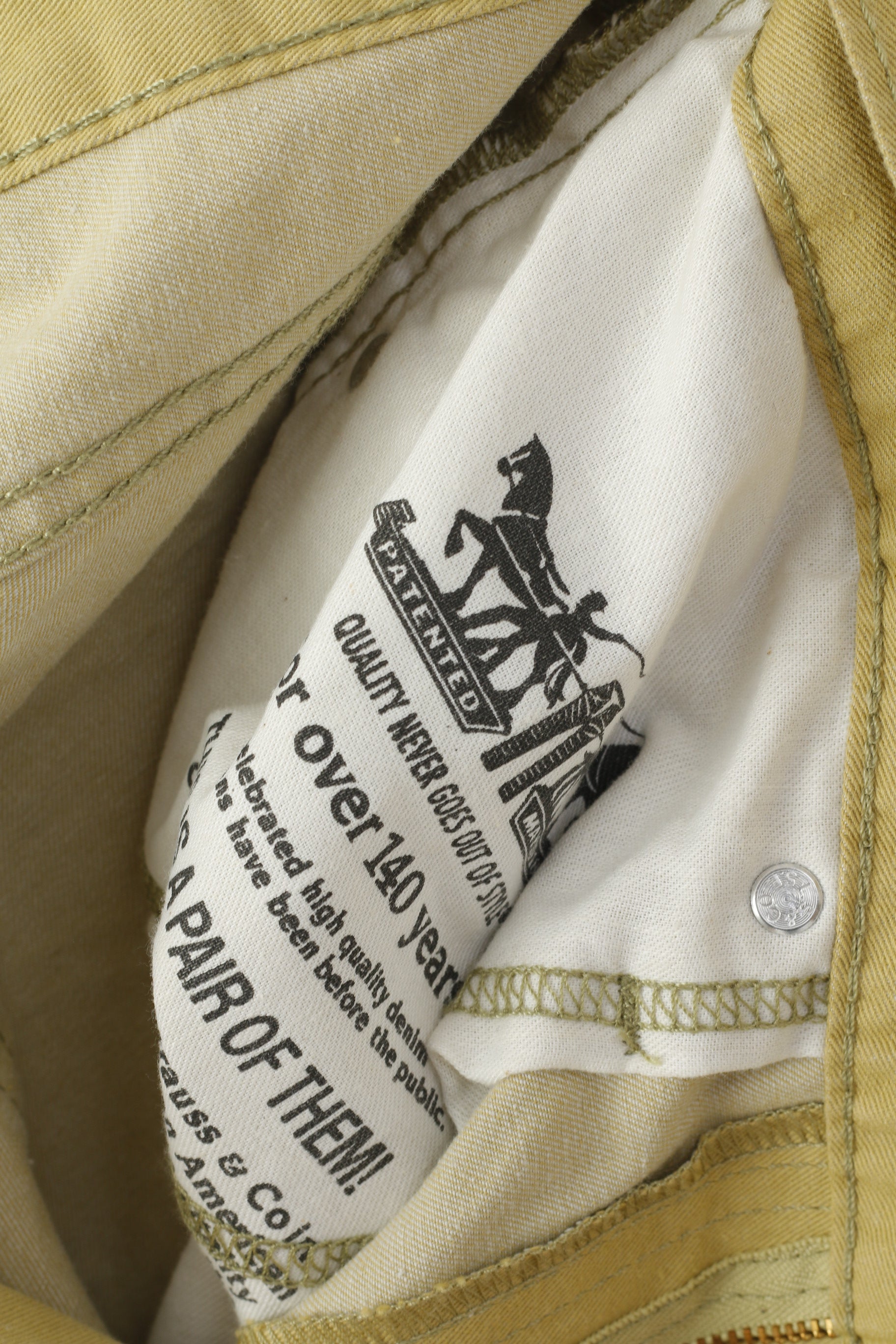 Levi's Men 32 Pantalon Camel Coton Classique 514 Pantalon Western Droit