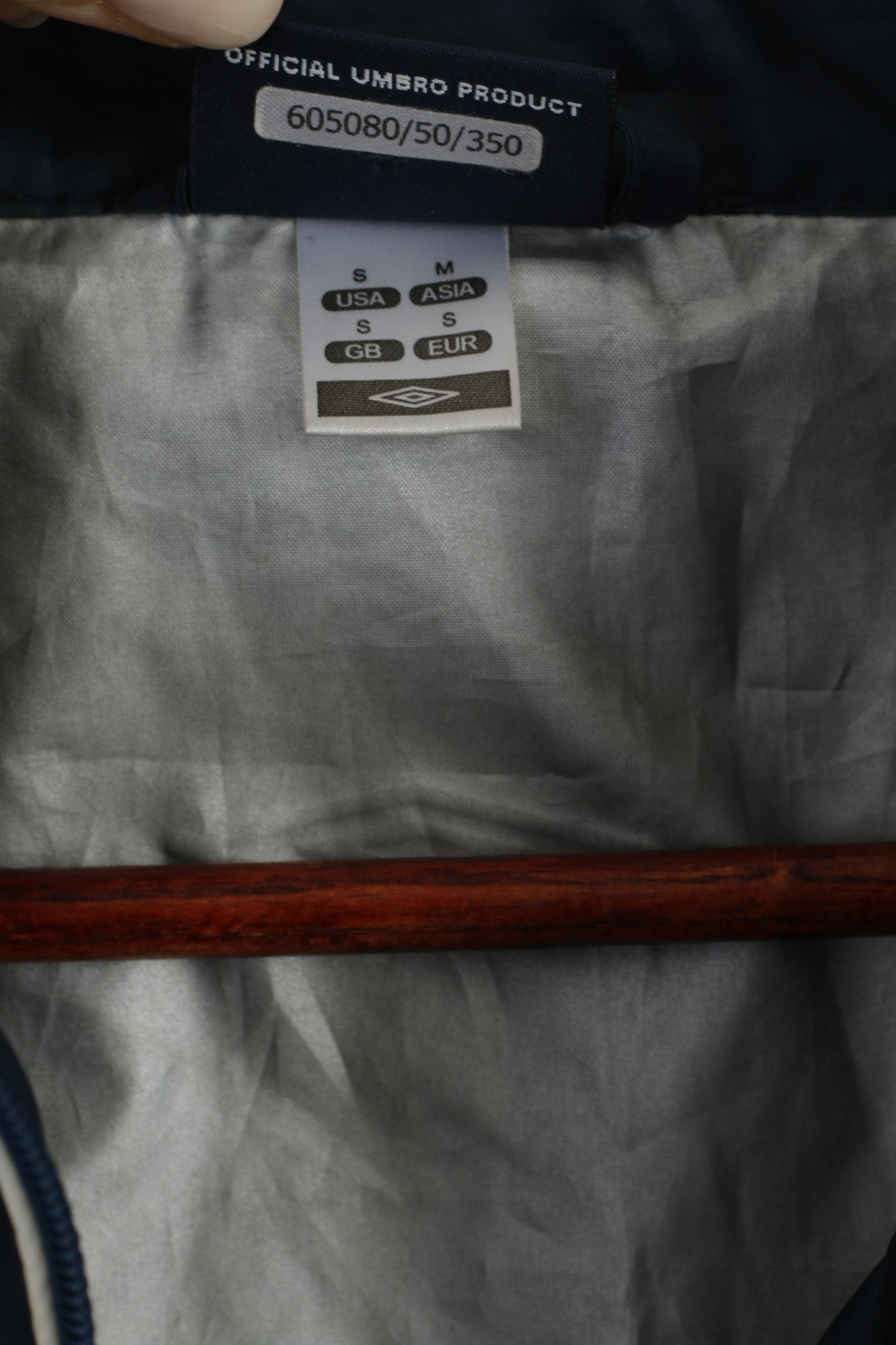 Giacca Umbro da uomo, blu scuro, leggera, con cappuccio, cerniera intera, Activewear