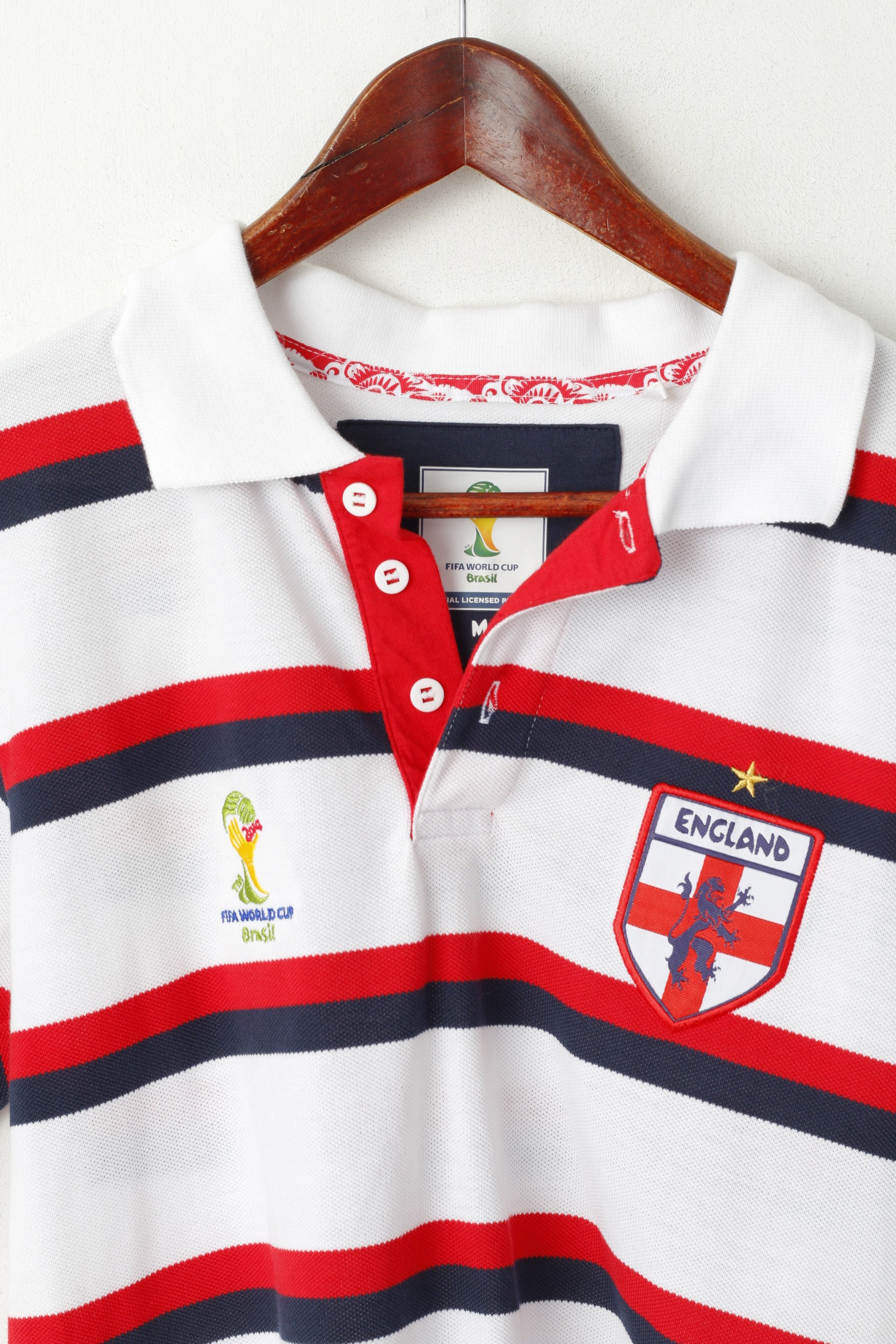 Fifa World Cup Brasil 2014 Polo da uomo M Polo sportiva da pallamano a righe in cotone bianco