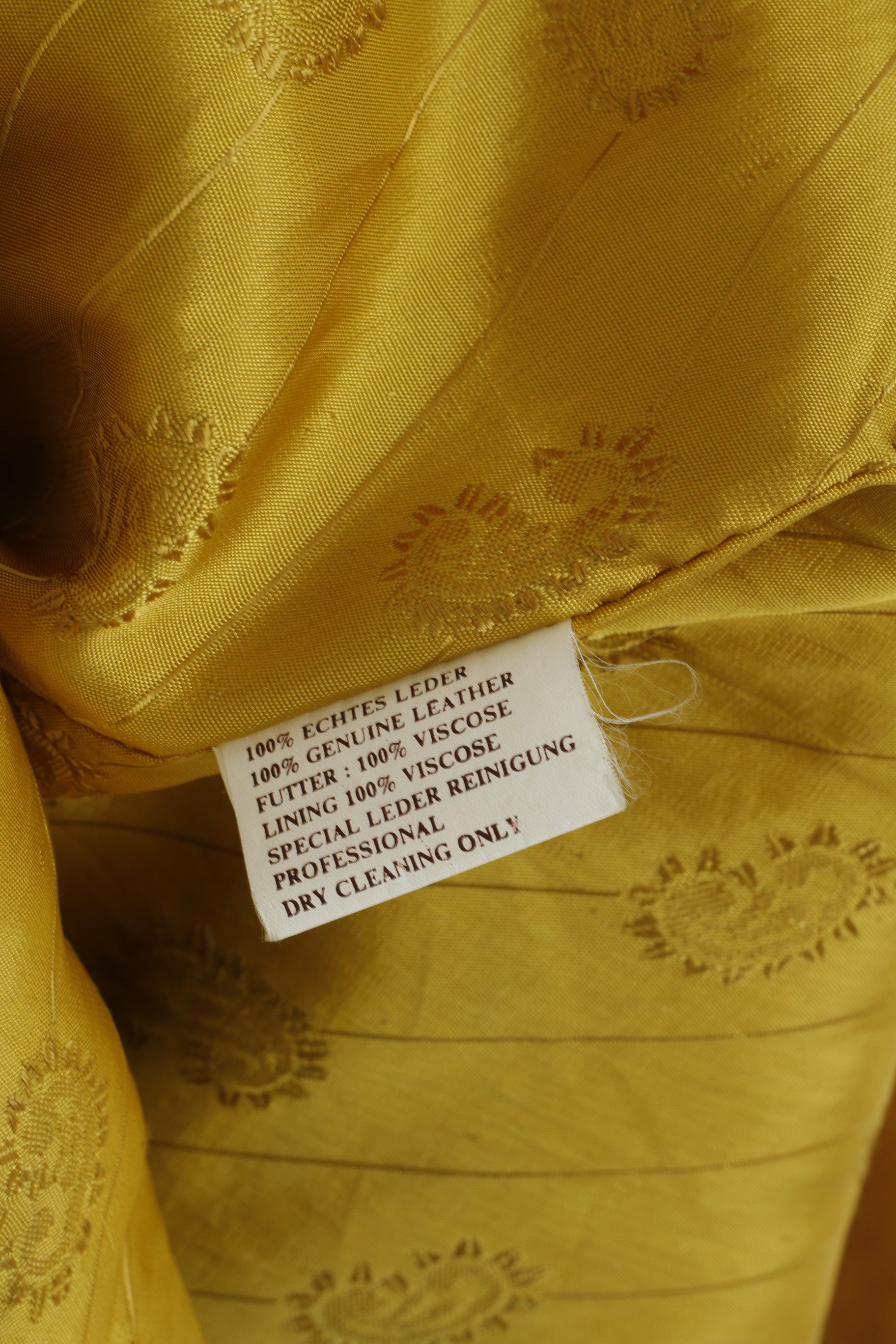 Vintage Women 48 XXL Jacket Mustard 100% Leather Suded Buttoned Casual Top