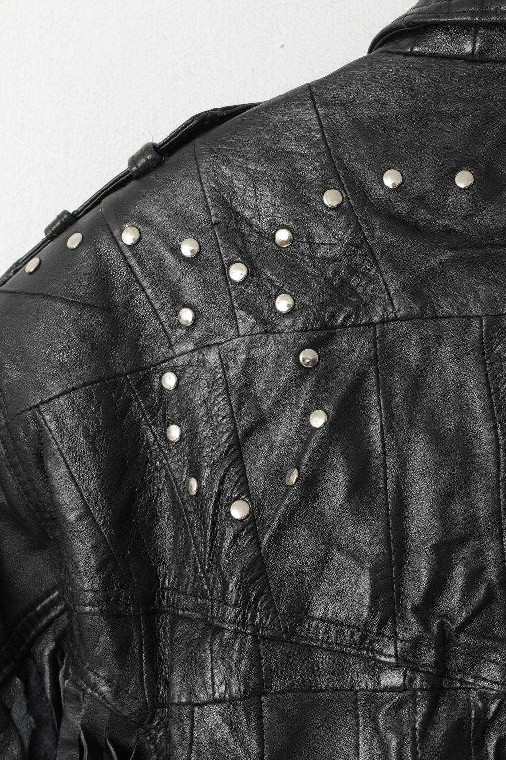 Giacca vintage da donna 42 L con frange in pelle nera, cerniera completa, morbido top da motociclista Western Ramones