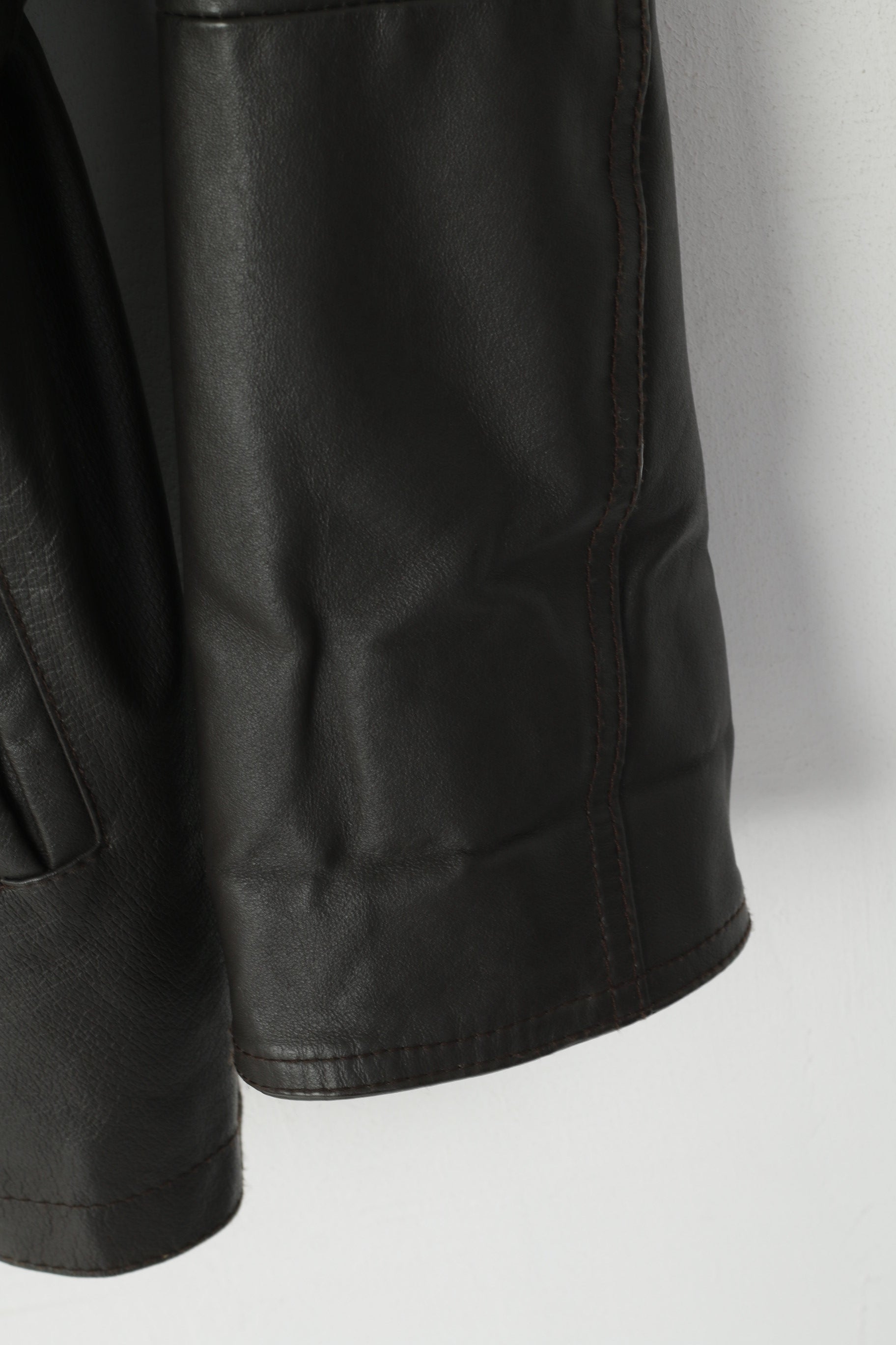 Giacca Mariut da donna M in pelle marrone da motociclista da moto con cintura e cerniera intera retrò