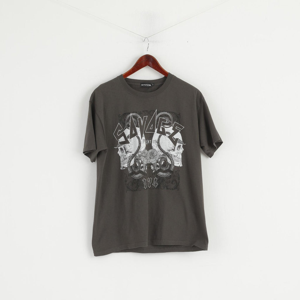 Pretty Little Thing Women S T-Shirt Grey Cotton Graphic Savage Oversize Top