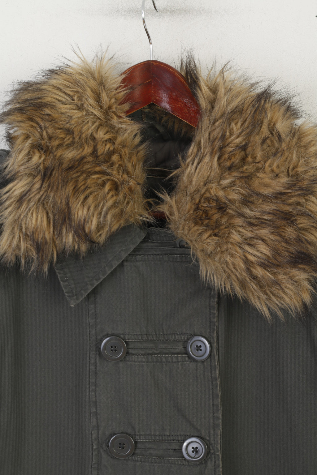 House Women L (M) Veste Parka verte en coton rembourré avec col en fourrure et manteau boutonné