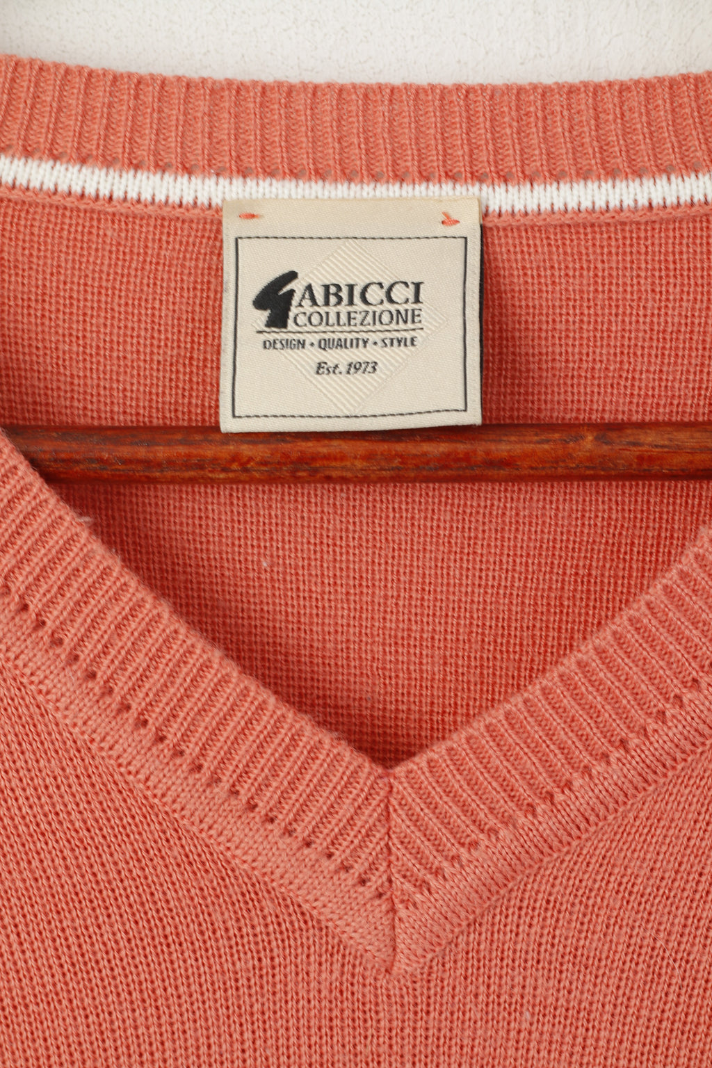 Gabicci Collezione Men M Jumper Peach Wool Blend V Neck Classic Plain Sweater