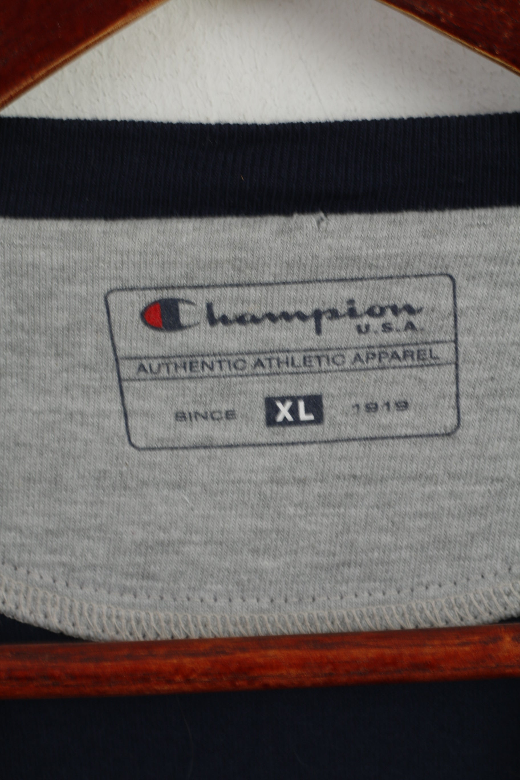 Champion Men XL Long Sleeved Shirt Navy Cotton V Neck Classic Athletic Top