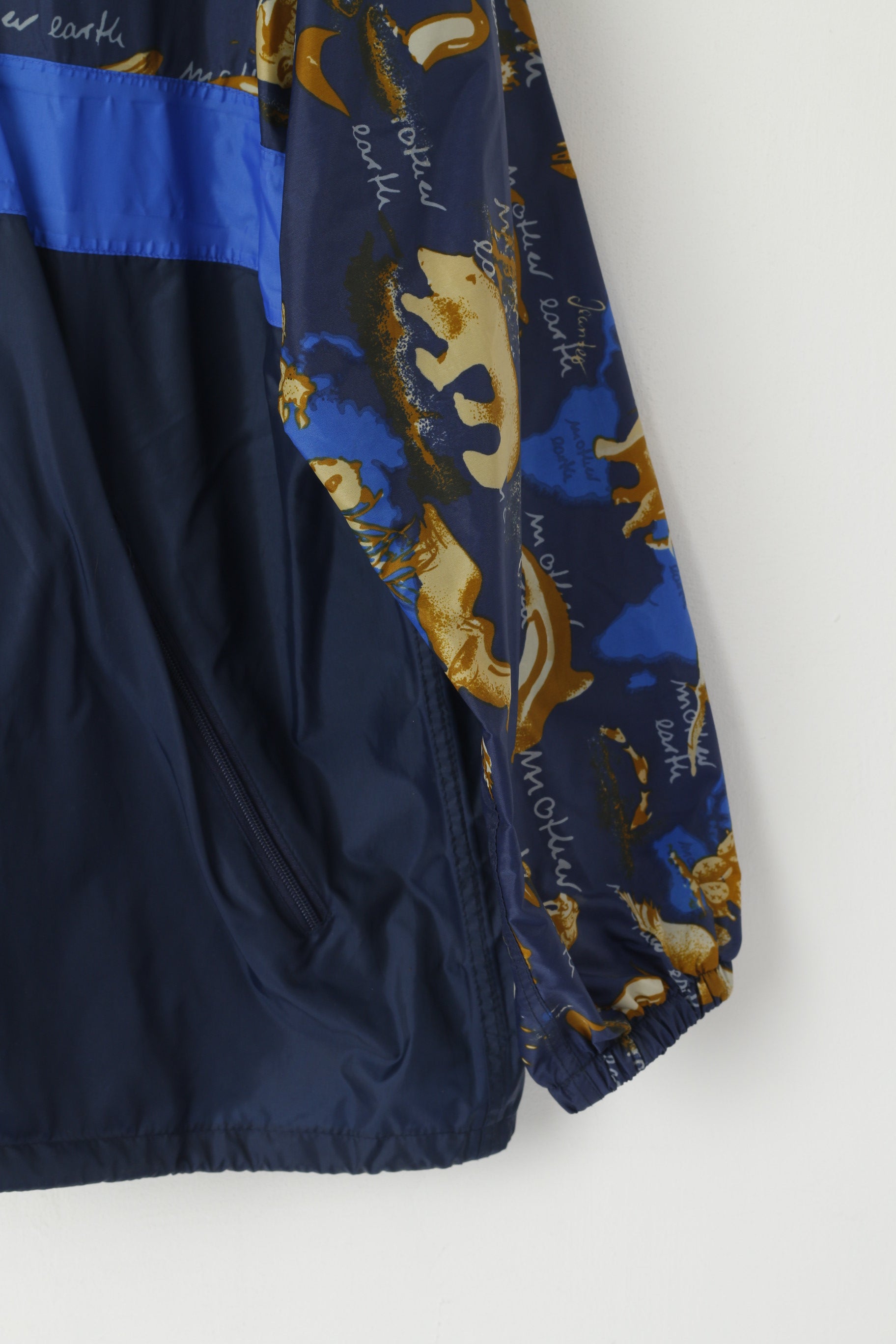 Life Style by Jeantex Giacca antipioggia da uomo 50/52 L Top pullover con stampa animalier in nylon blu con cappuccio nascosto