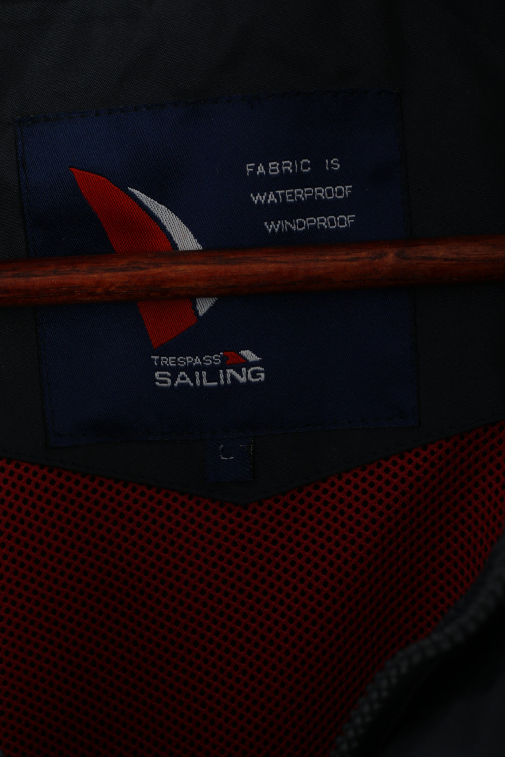 Giacca da uomo Trespass Sailing L Giacca da vela impermeabile con cappuccio nascosto blu scuro