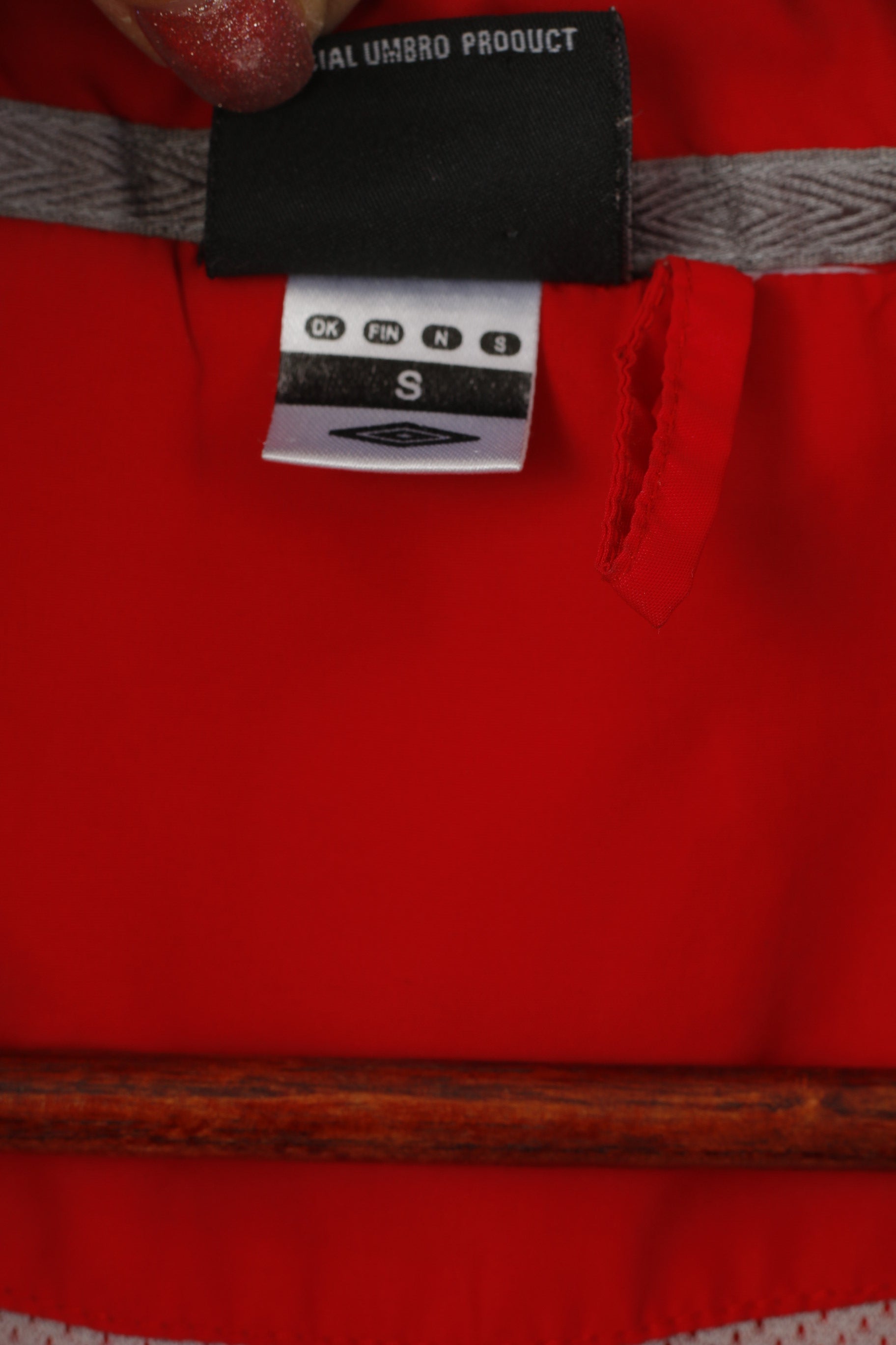 Umbro Men S Jacket Red Vintage Full Zip Sportswear Reflective Lightweight Top