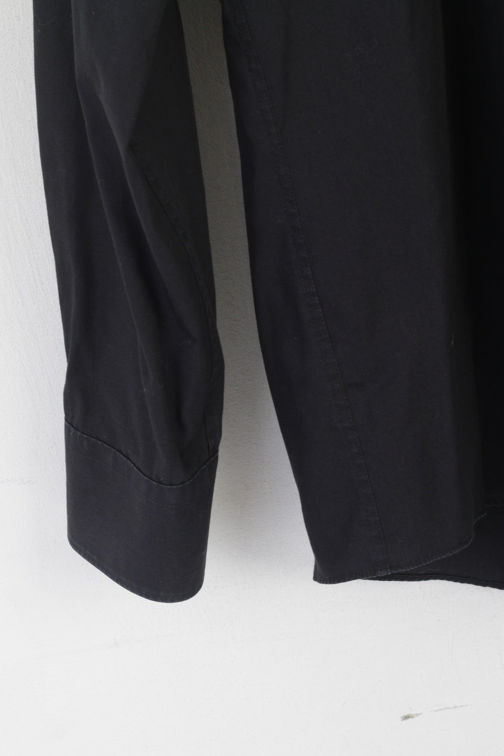 Venti Men 42 L Casual Shirt Black Cotton Plain Elegent Long Sleeve Non-Iron Top