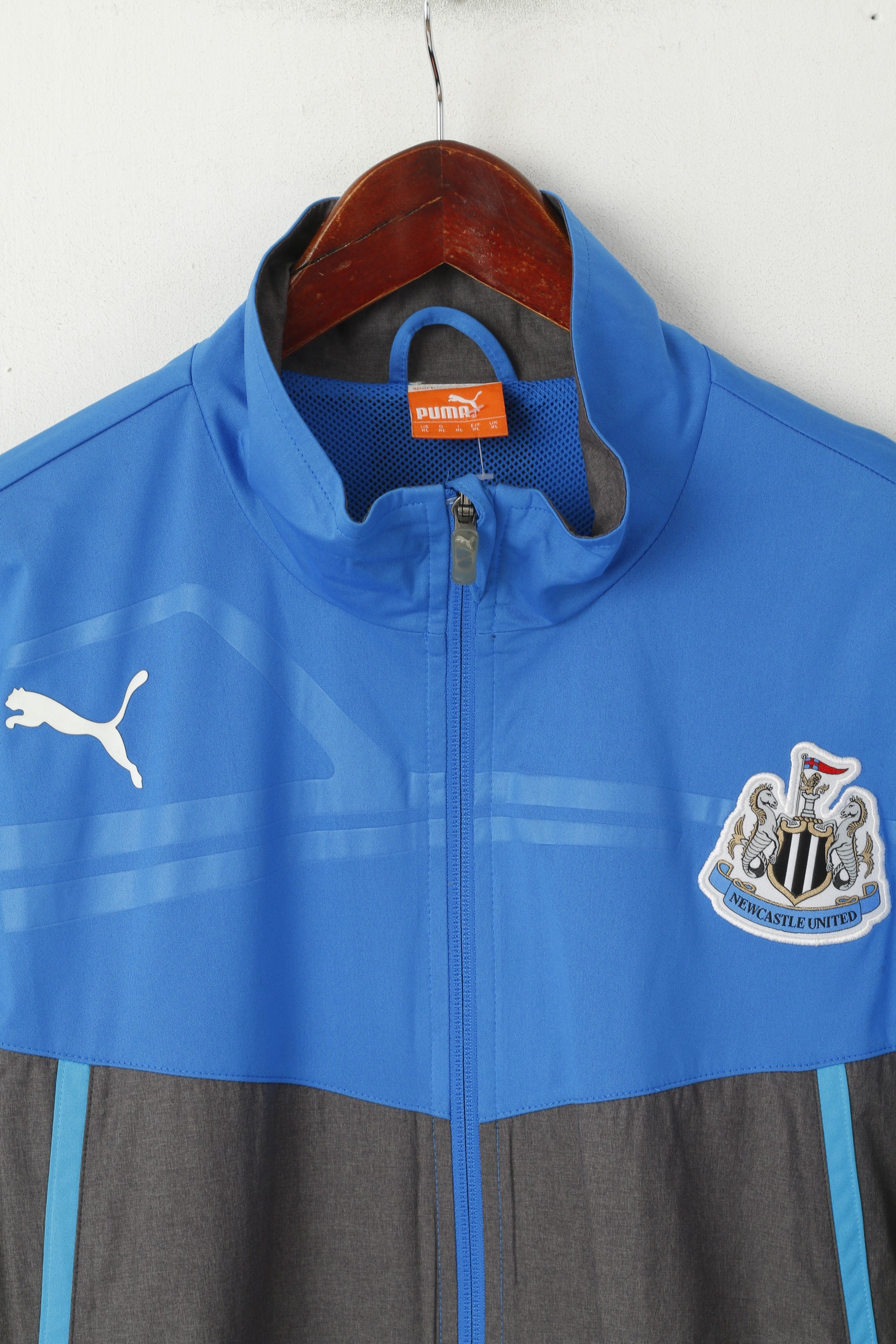 Puma Men XL Jacket Blue Newcastle United Football Club Activewear Zip Up Track Top