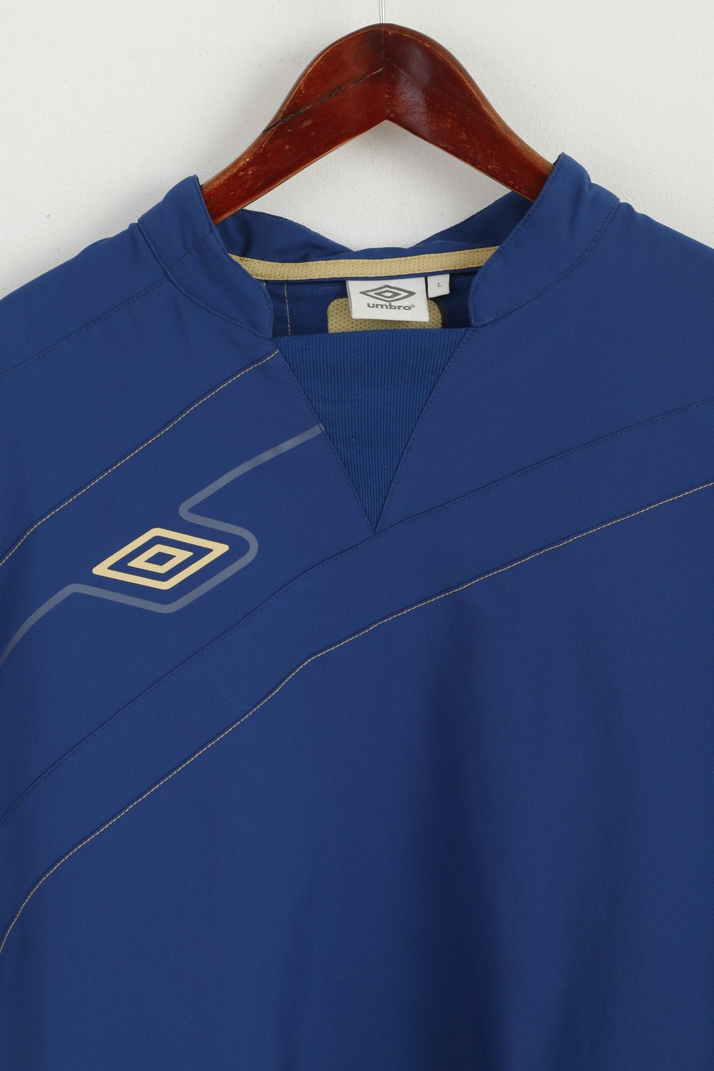 Umbro Men L (M) Sweatshirt Navy Pullover Football Sportswear Fit Activewear Top