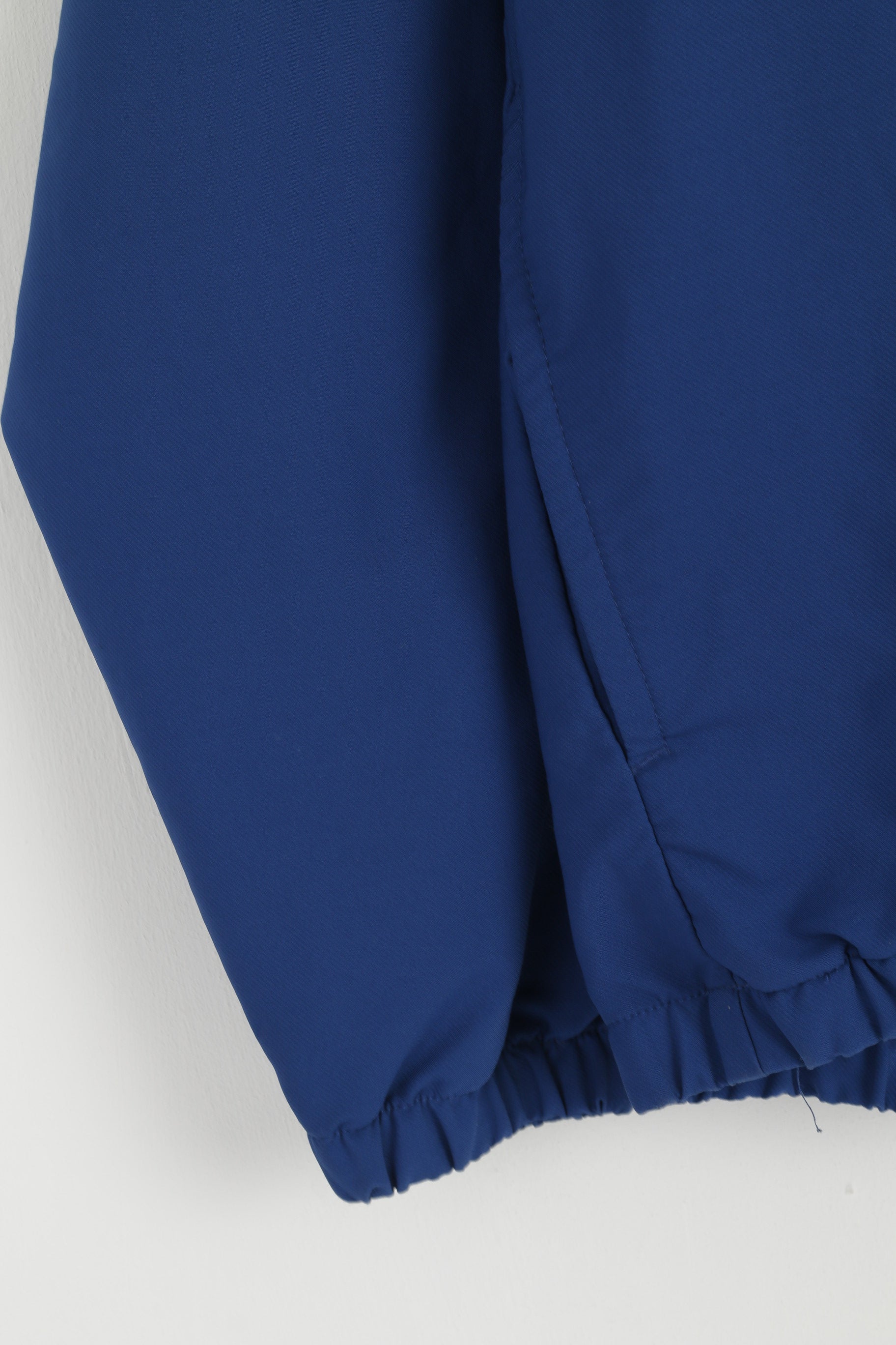 Umbro Men L (M) Sweatshirt Navy Pullover Football Sportswear Fit Activewear Top