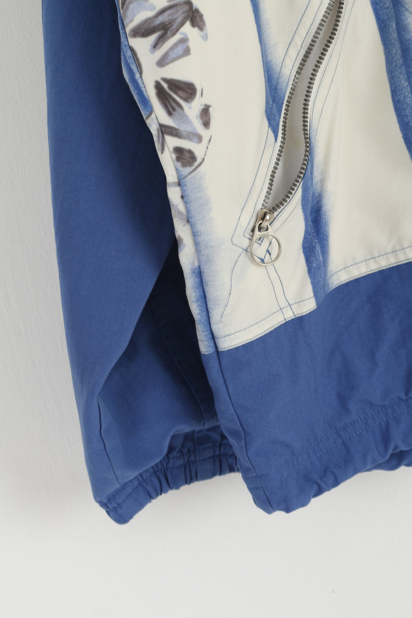 Giacca Adidas da donna 10 38 S. Top retrò leggero in nylon blu vintage con cerniera completa
