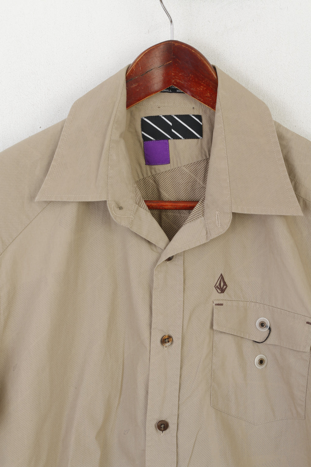 Volcom Men S Casual Shirt Beige Cotton Tailored Pocket Short Sleeve Outdoor Top