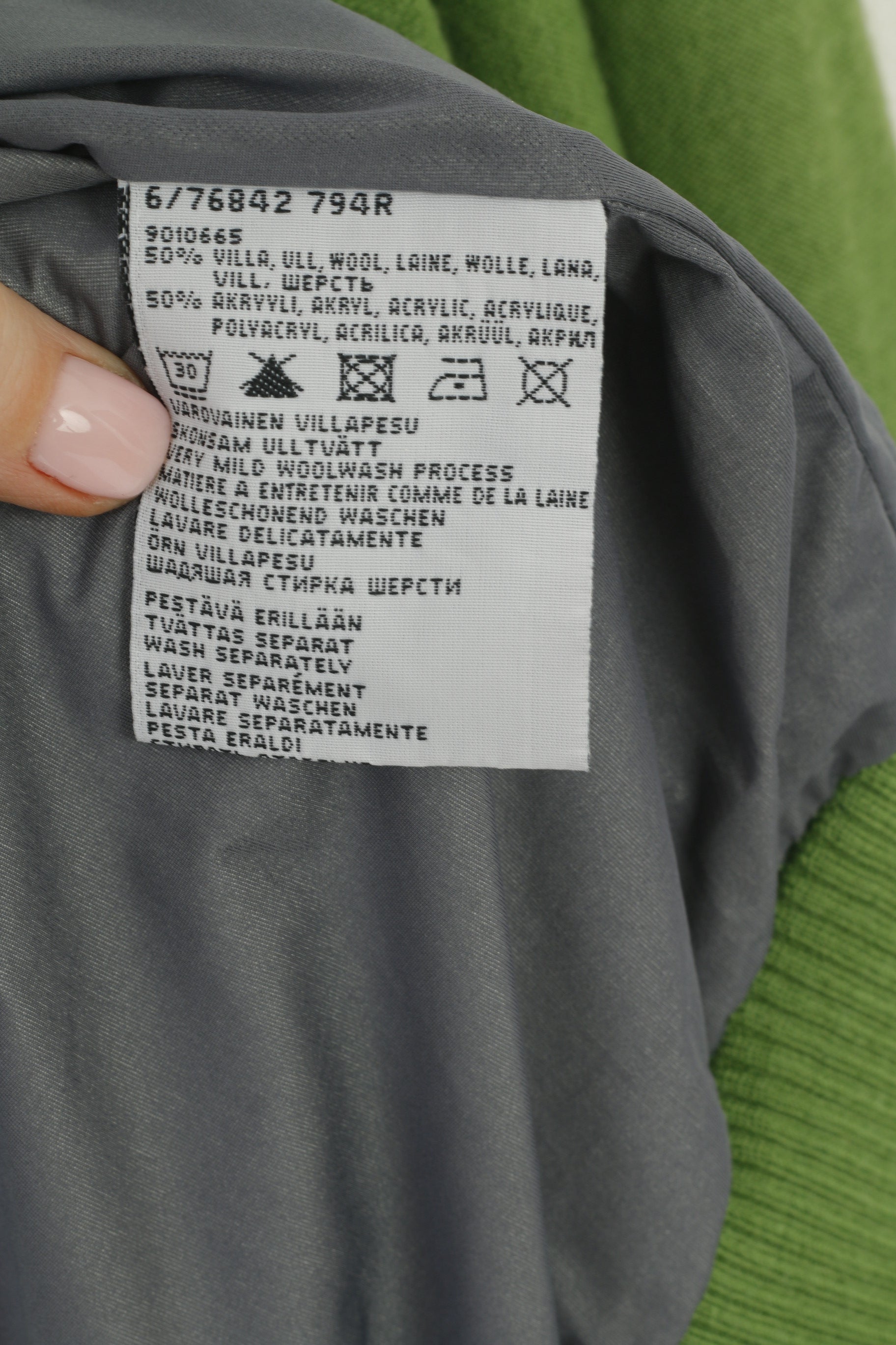 Rukka Men 54 XL (L) Jumper Green Wool Lined Outdoor V Neck Sweater