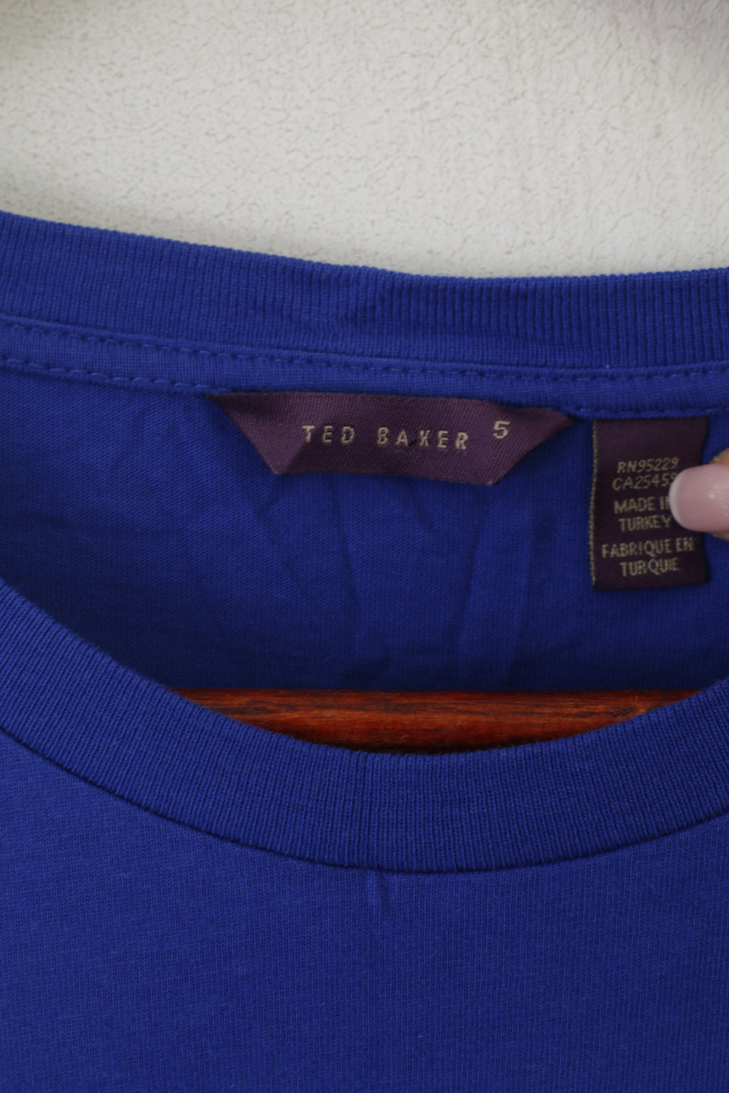 Ted Baker London Men 5 M Shirt Blue Cotton Graphic Logo Crew Neck Top