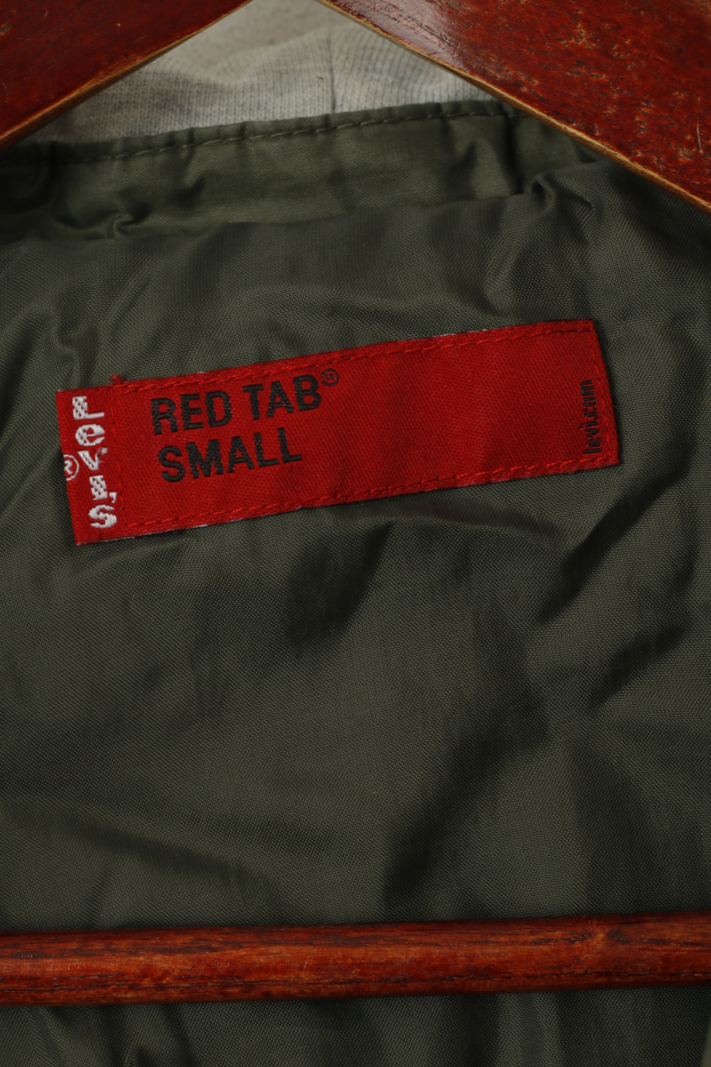 Levi's Red Lab Veste légère à capuche verte avec fermeture éclair complète pour femme
