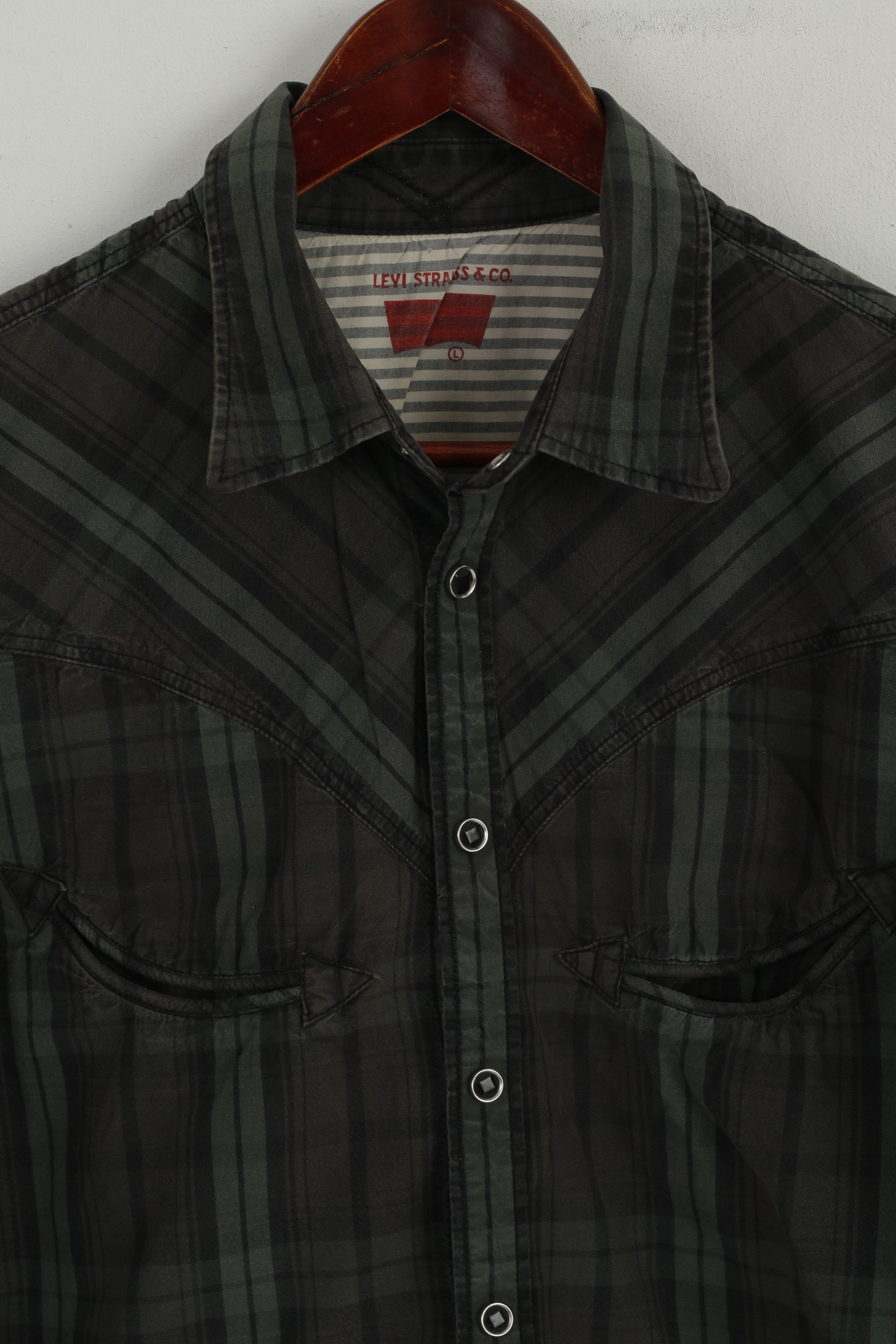 Levi's Men L (M) Chemise décontractée Vert à carreaux en coton avec boutons-pression Army Haut à manches longues