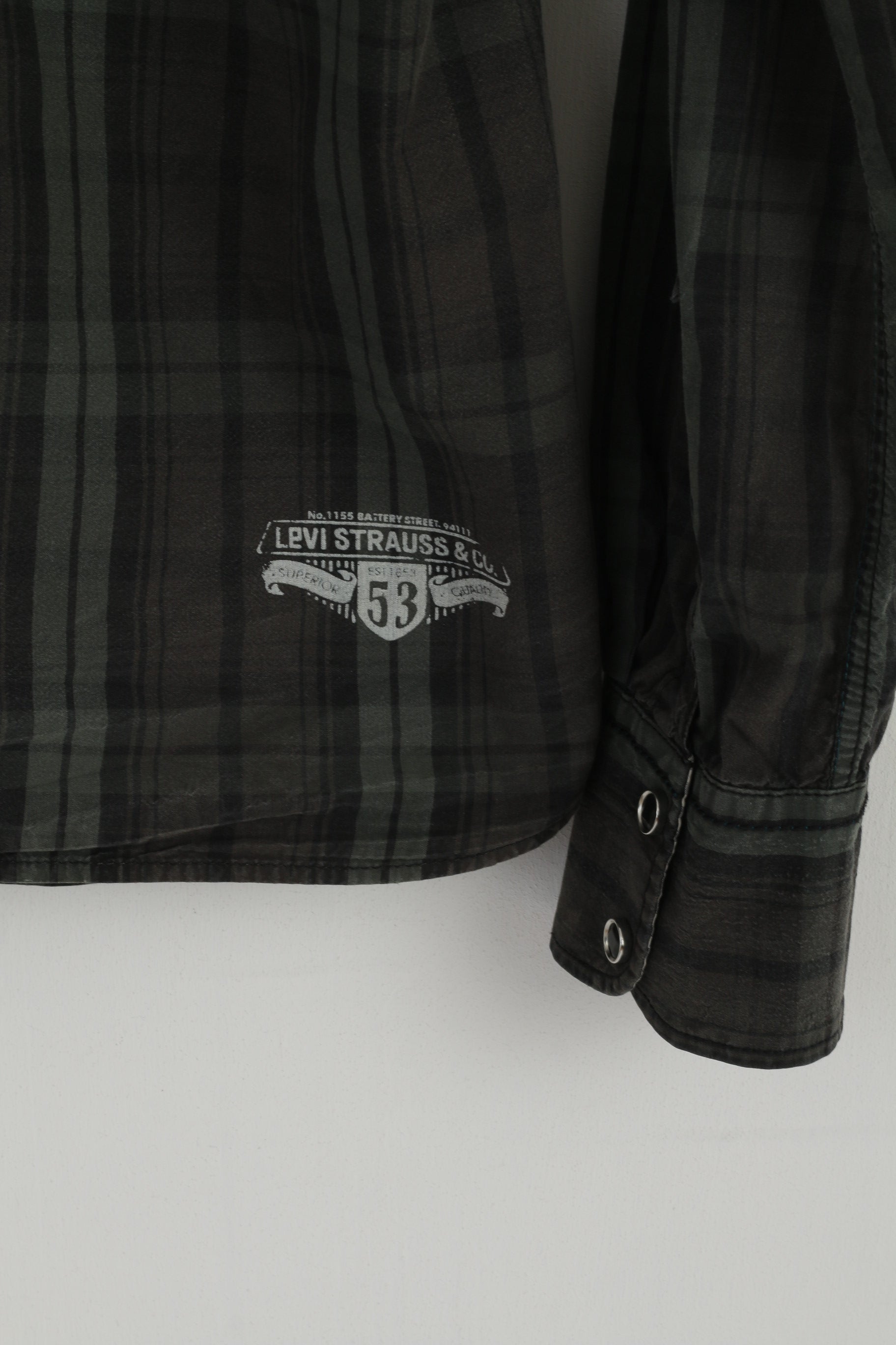 Levi's Men L (M) Chemise décontractée Vert à carreaux en coton avec boutons-pression Army Haut à manches longues