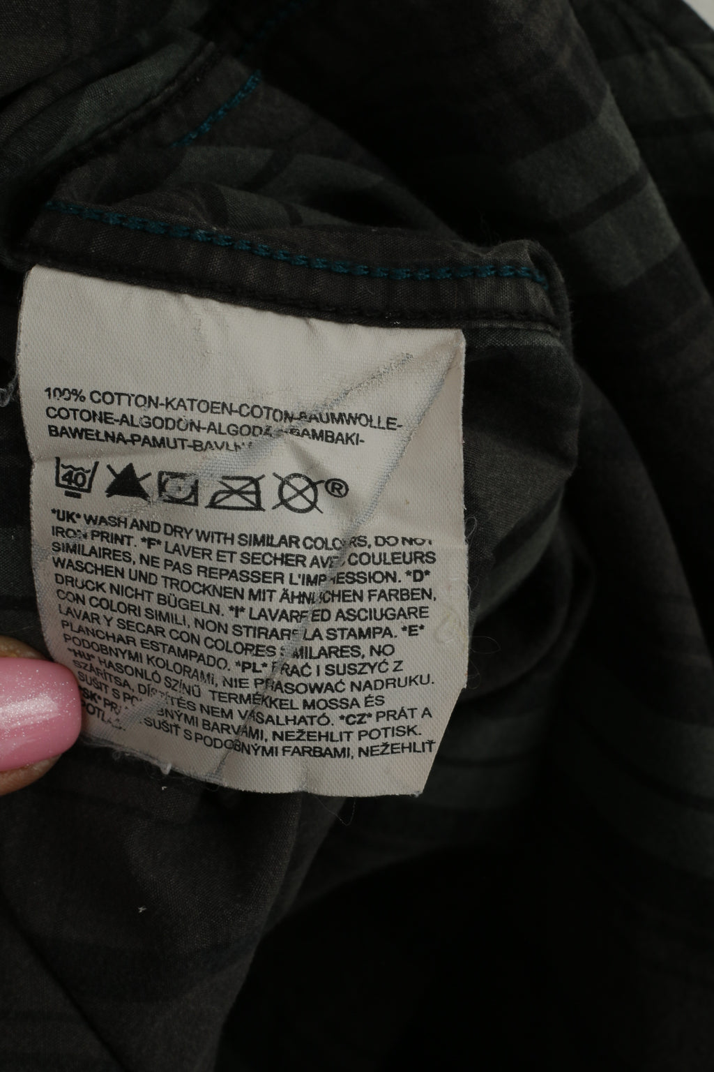 Levi's Men L (M) Chemise décontractée Vert à carreaux en coton avec boutons-pression Army Haut à manches longues