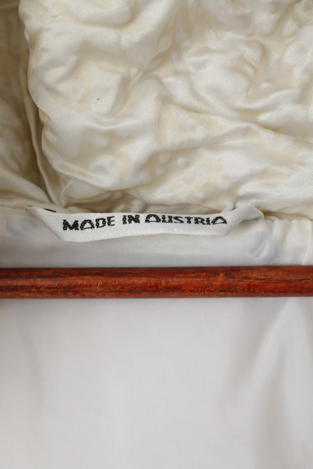 Giacca da donna Schneider 38 color crema, nylon lucido, impermeabile, vintage, Austria, da sci