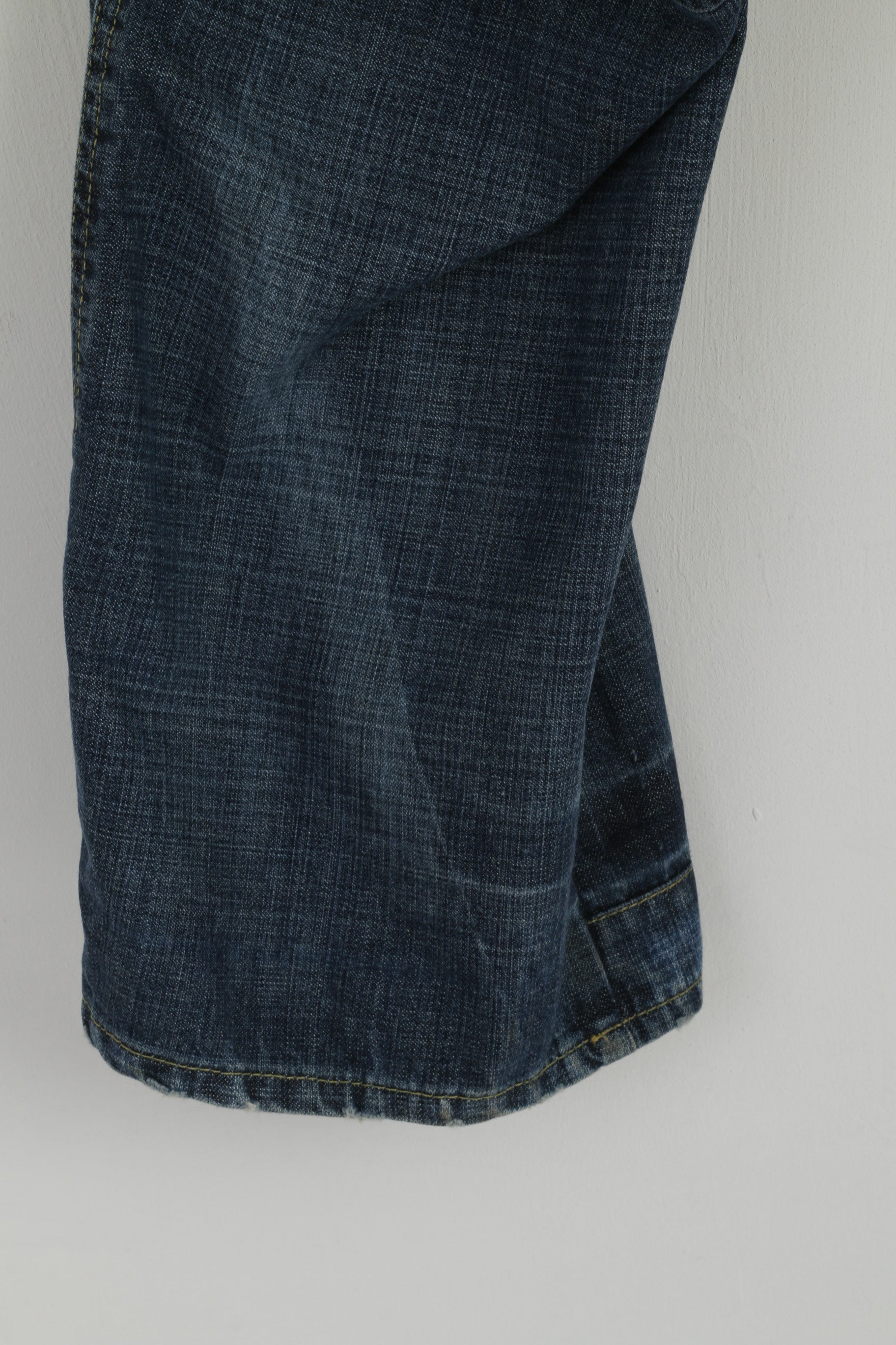 Pantaloni jeans G-STAR da uomo 32 Pantaloni in denim ricamato Elwood in cotone blu scuro
