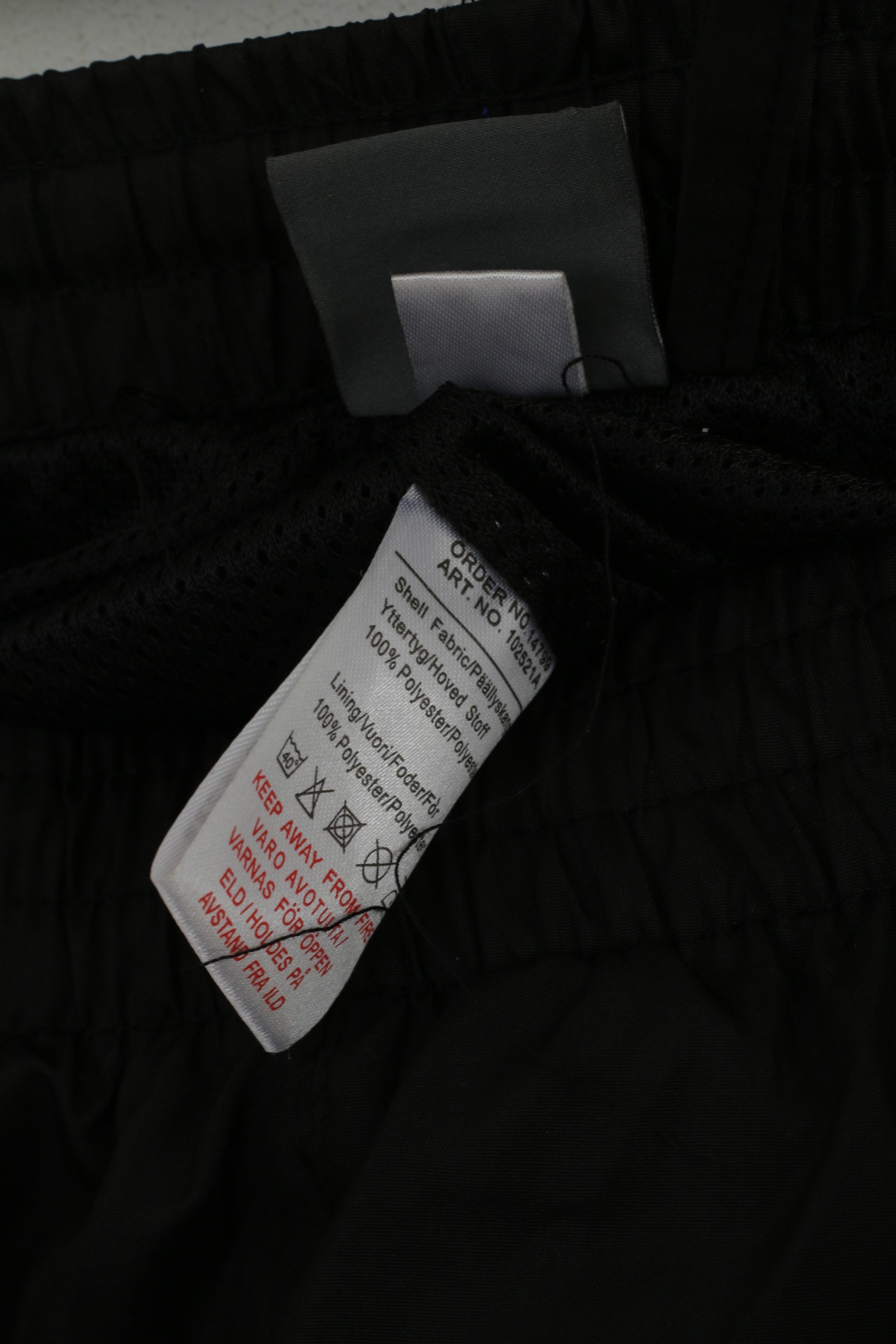 Pantaloni sportivi Umbro Boys 152 Pantaloni sportivi da allenamento neri lucidi