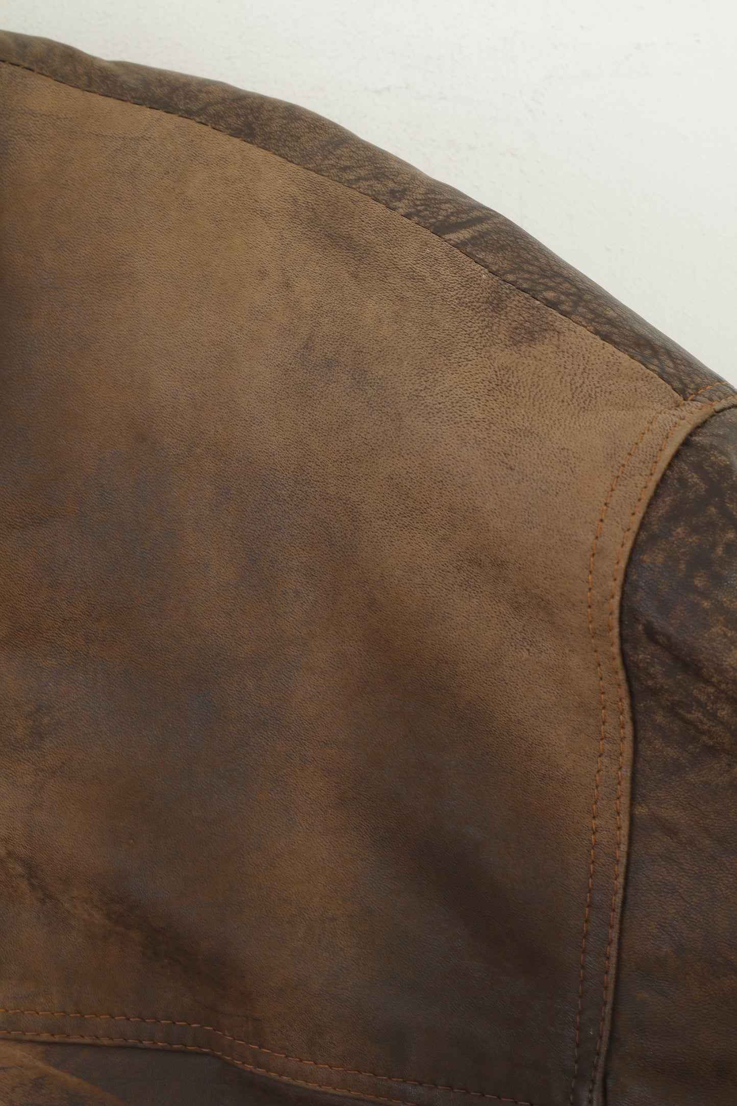 Vintage Men 50 M Leather Jacket Vintage Soft Skin Brown Shoulder Pads Oversize Top