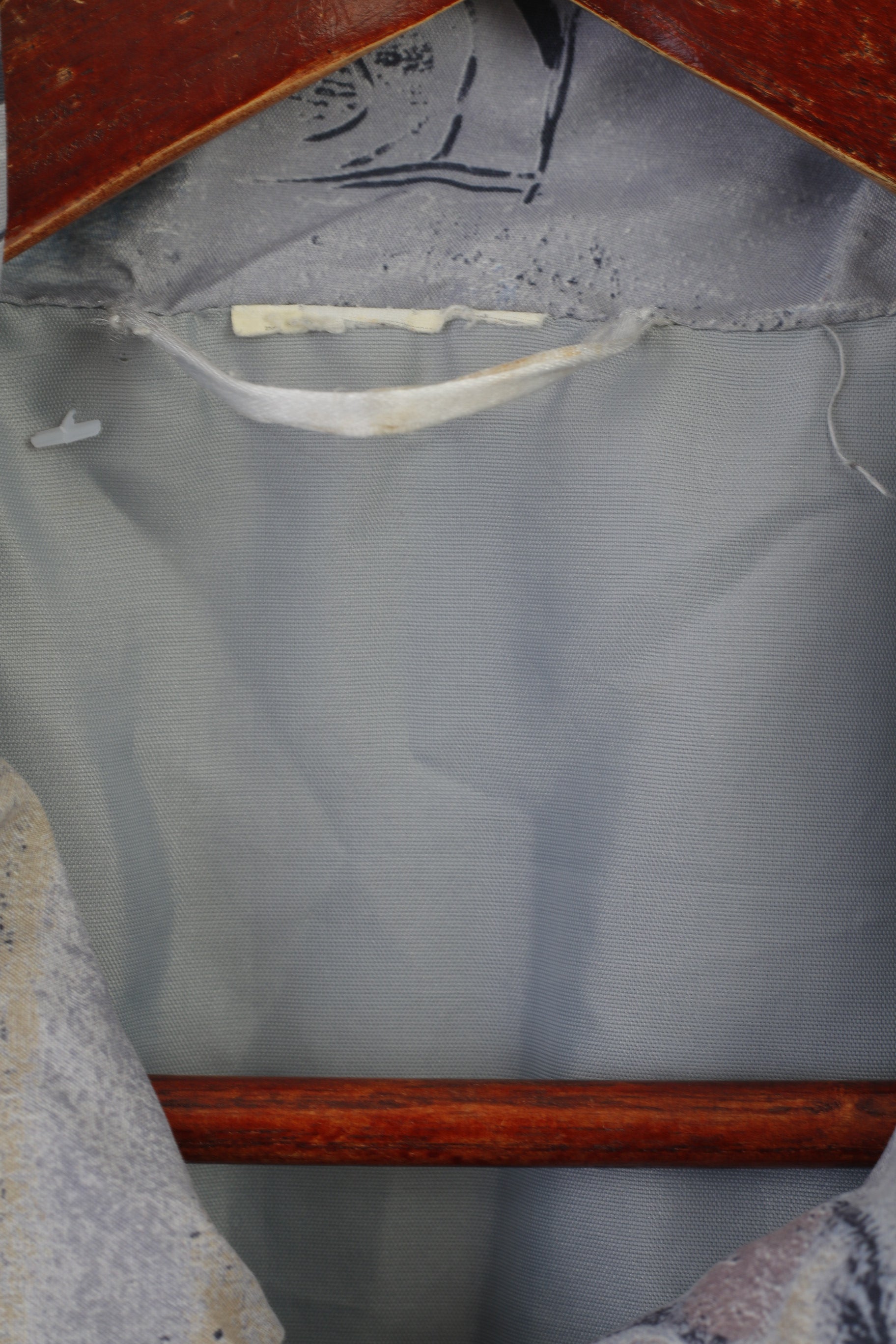 Giacca vintage da donna L. Top con spalline e maniche raglan con cerniera intera astratta grigia