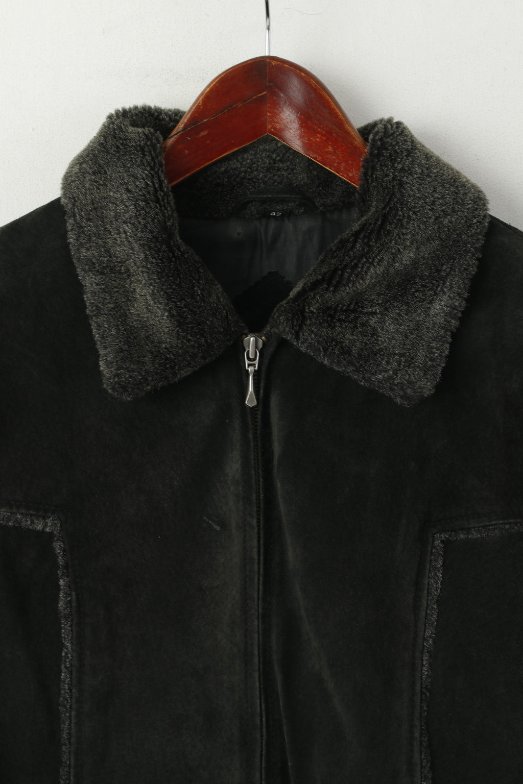 Joy Donna 42 M Giacca in pelle scamosciata color carbone con cerniera intera e collo in pelliccia