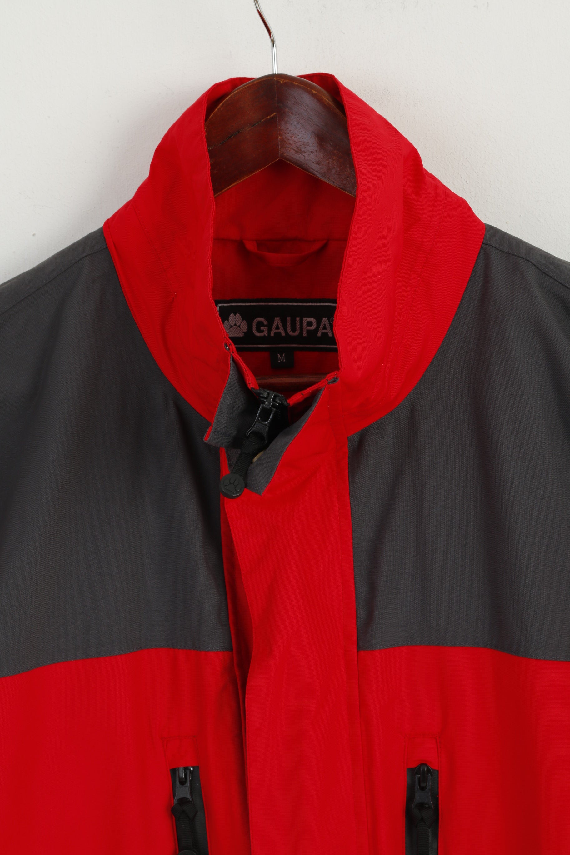 GAUPA Men M Jacket Red Nylon Outdoor Mountain Waterproof Full Zipper Top