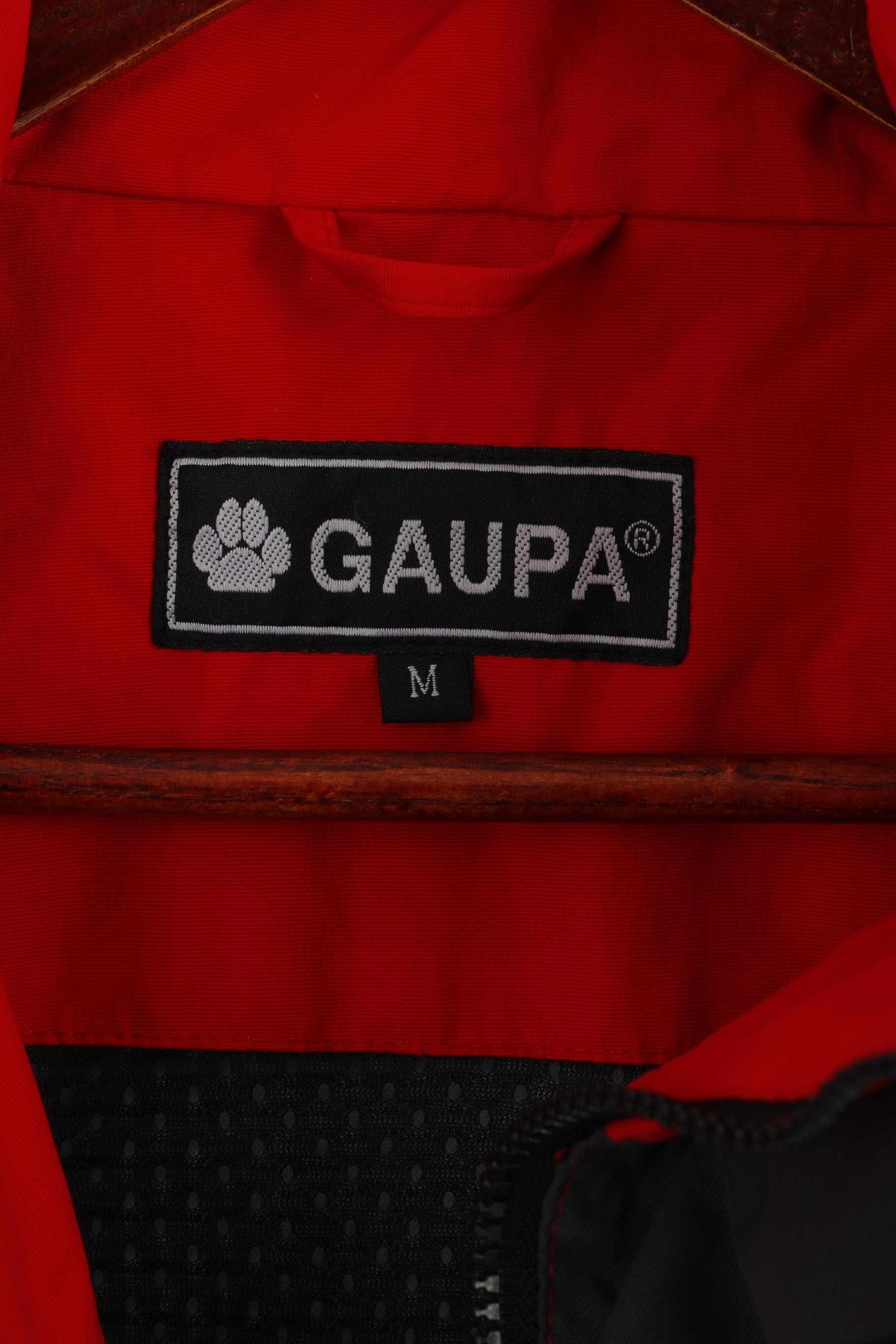 GAUPA Men M Jacket Red Nylon Outdoor Mountain Waterproof Full Zipper Top