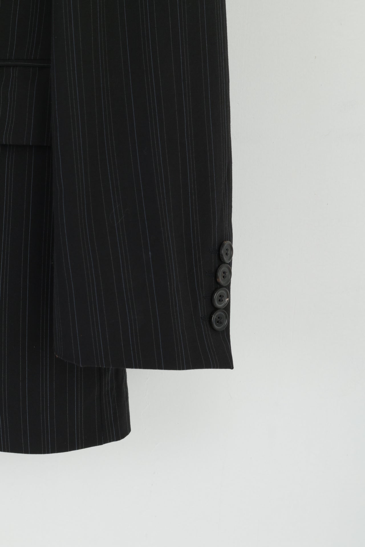 Hugo Boss Men 102 40 Suit Black Striped Wool Elegant Flynn/Vegas