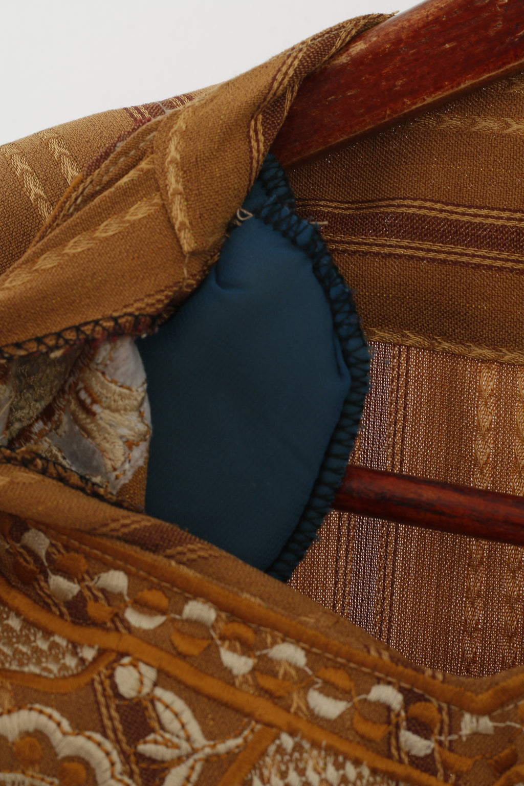 SAAD Women M Dress Brown Hindu Long Striped Emroidered Shoulder Pads Abaya