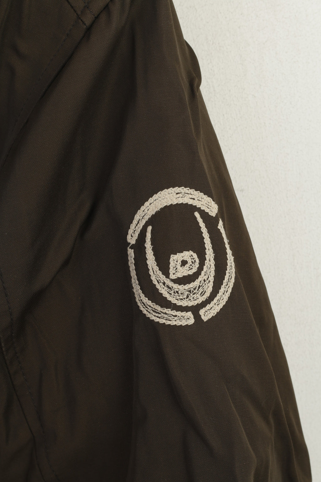 Giacca da uomo Duck And Cover M, cappuccio esterno marrone imbottito lucido con cerniera intera