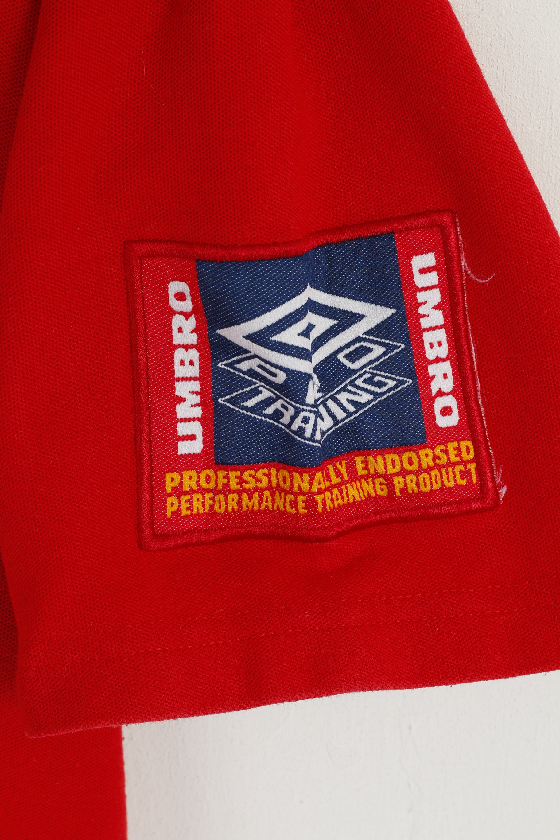 Polo Umbro da uomo XL (L) Maglietta classica a maniche corte da allenamento professionale in cotone rosso
