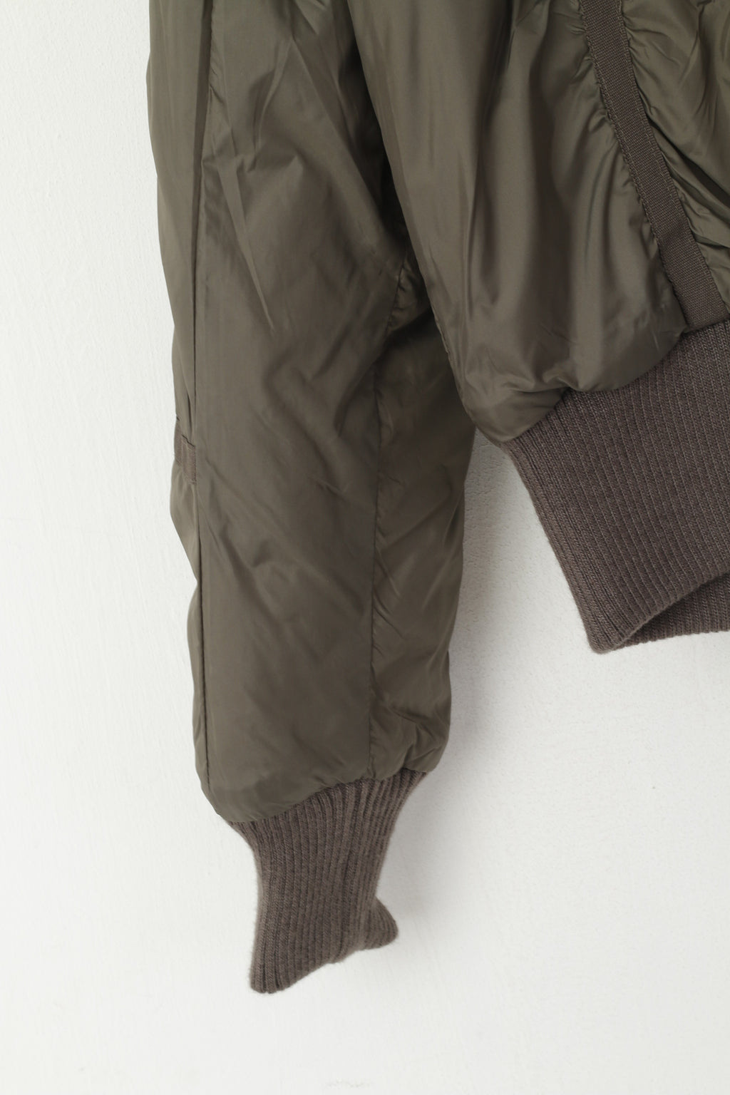 Teen & Ty Women L (M) Bomber Jacket Shiny Khaki Paded Cropped Nylon Waterproof Hood Top