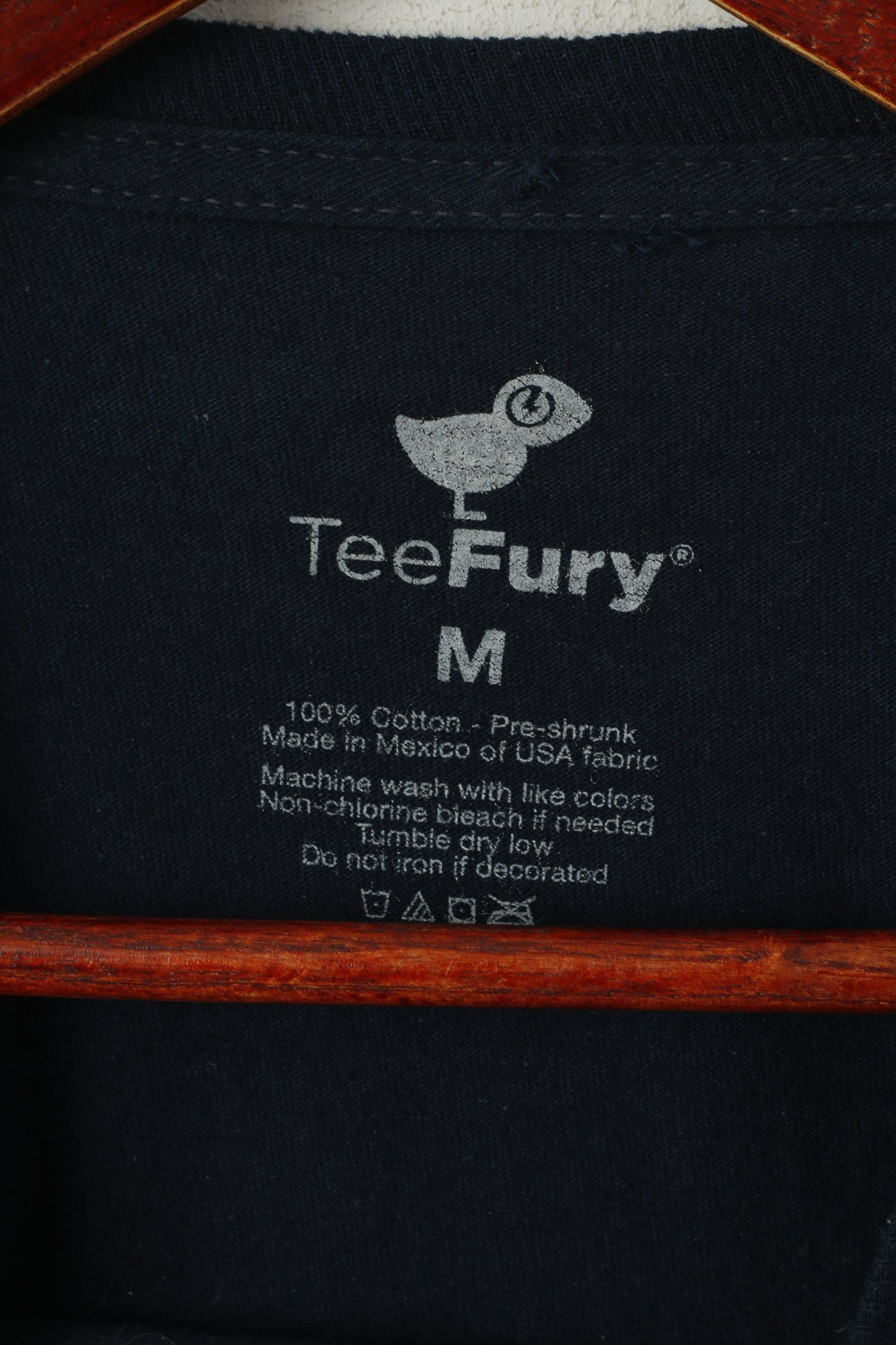 TeeFury hommes M t-shirt marine coton graphique Police boîte d'appel public haut drôle