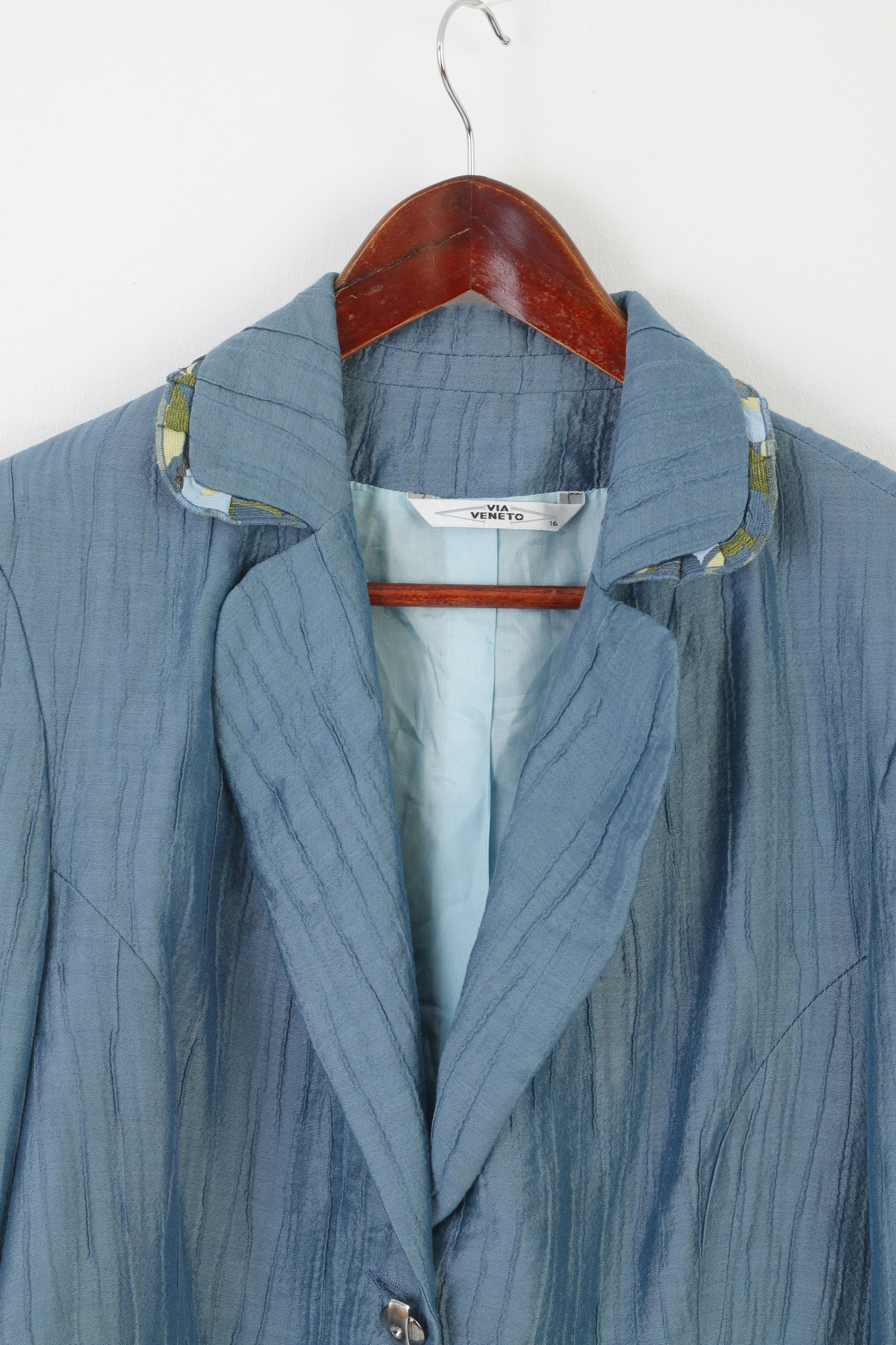 Via Veneto Women 16 XL Blazer Blue Shiny Vintage Elegant Silver Buttons Jacket