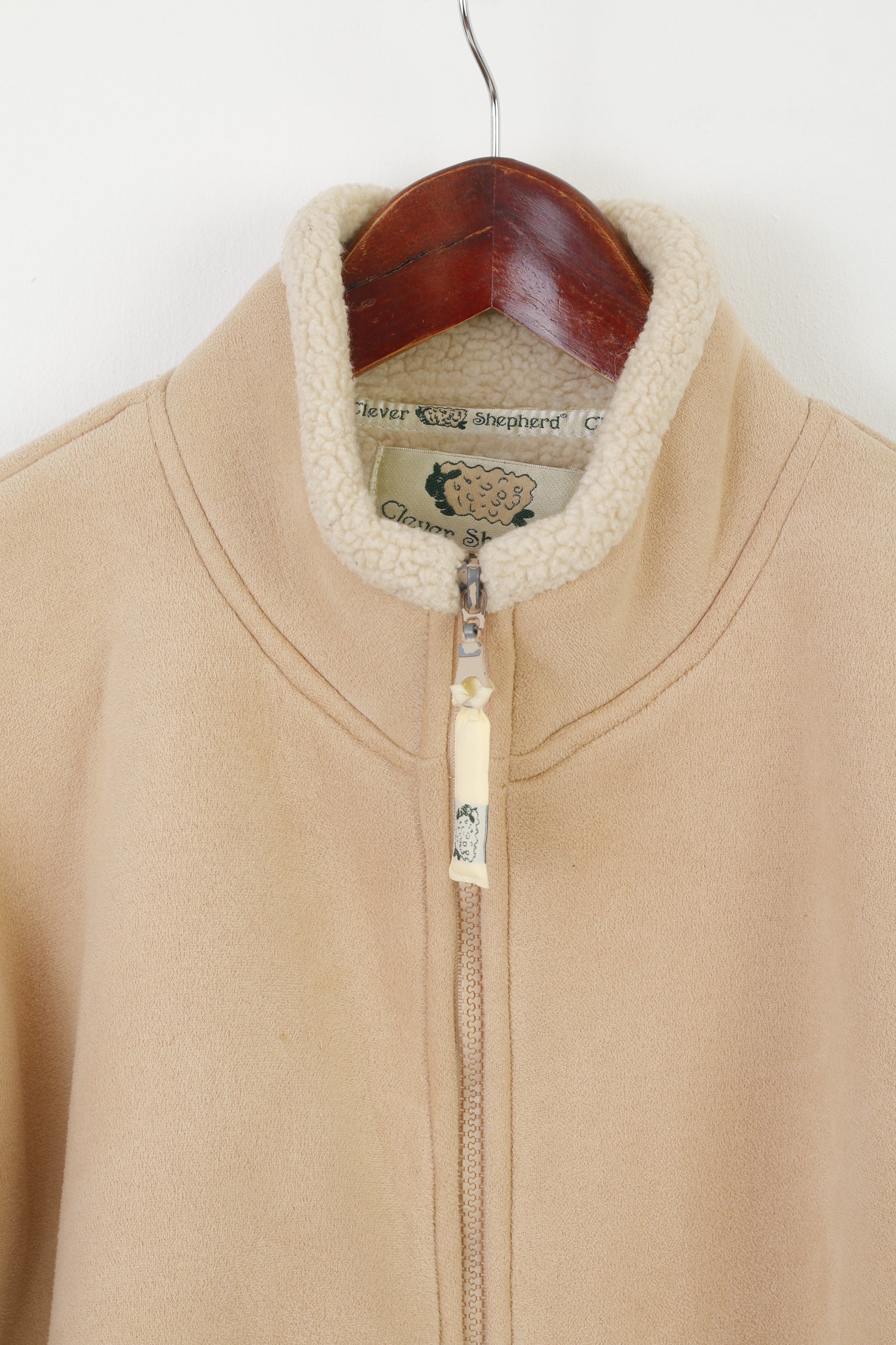 Clever Shepherd Women M Jacket Beige Faux Zip Up Sheep Applique Warm Top