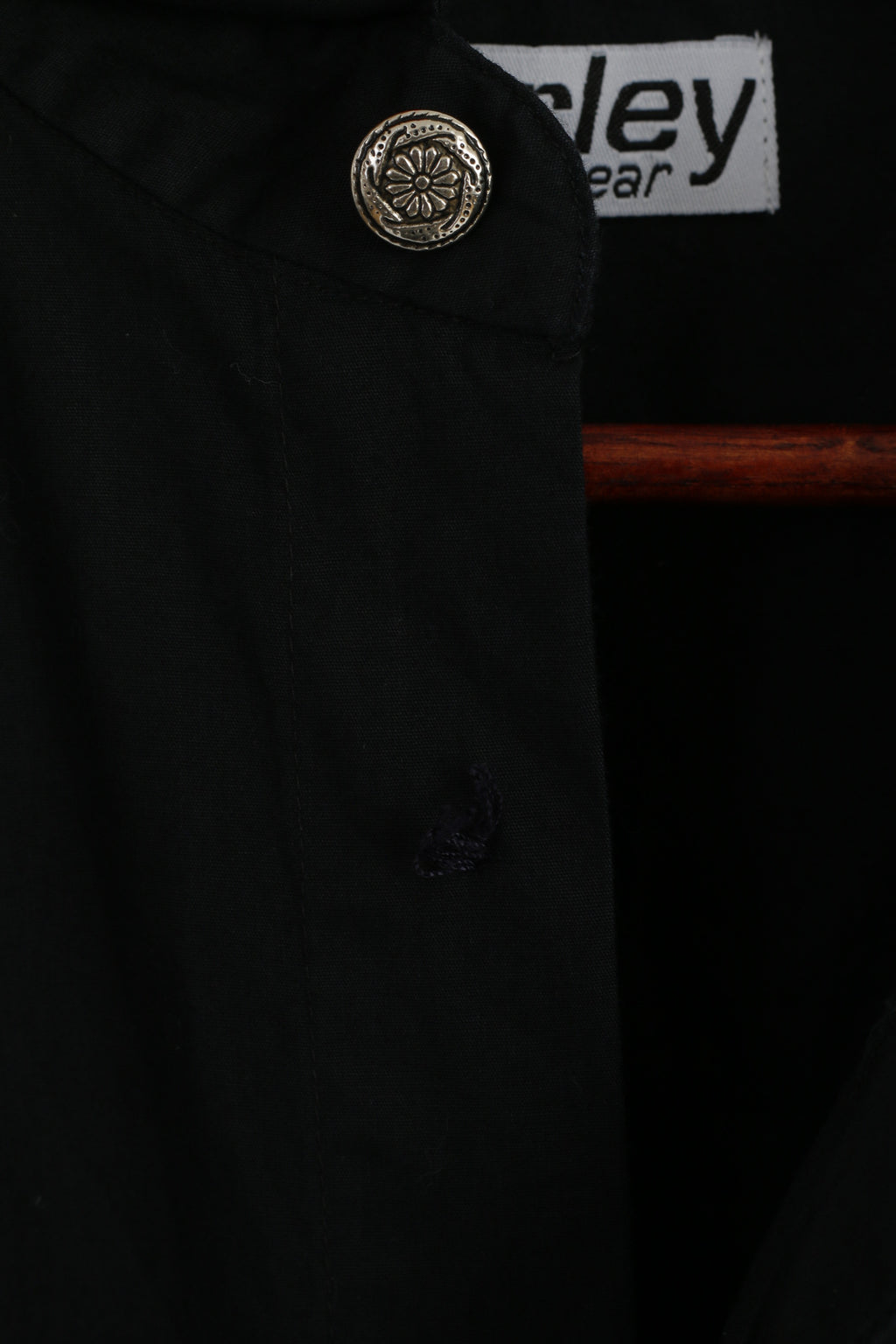 Corley Sportswear Men 45/46 XL Casual Shirt Black Silver Buttons Detailed Long Sleeve