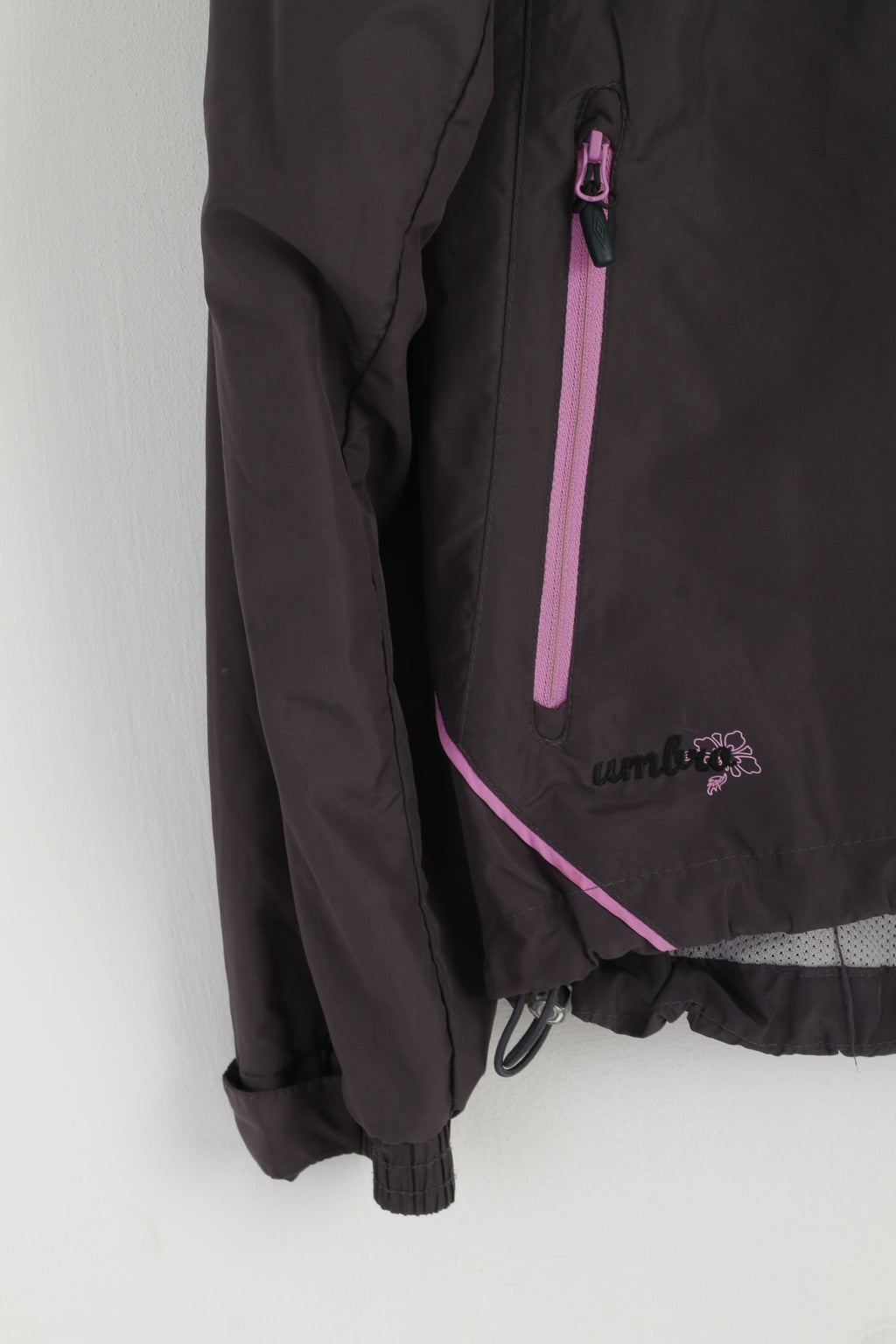 Umbro Femmes 36 XS Veste Plum Sport Coupe-vent à capuche avec fermeture éclair complète
