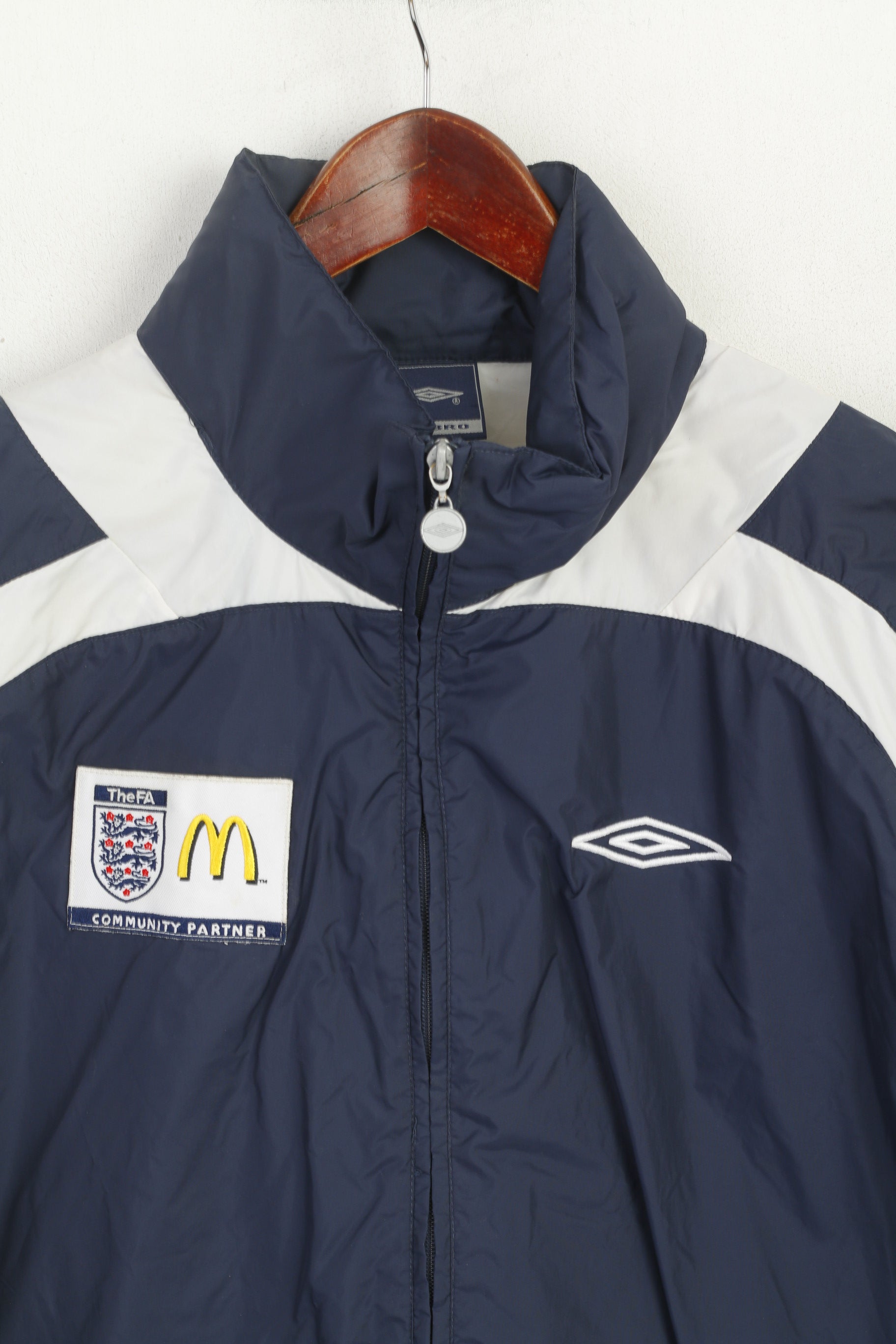 Umbro Men L Jacket Navy Nylon Sportswear England FA Hidden Hood Vintage Top