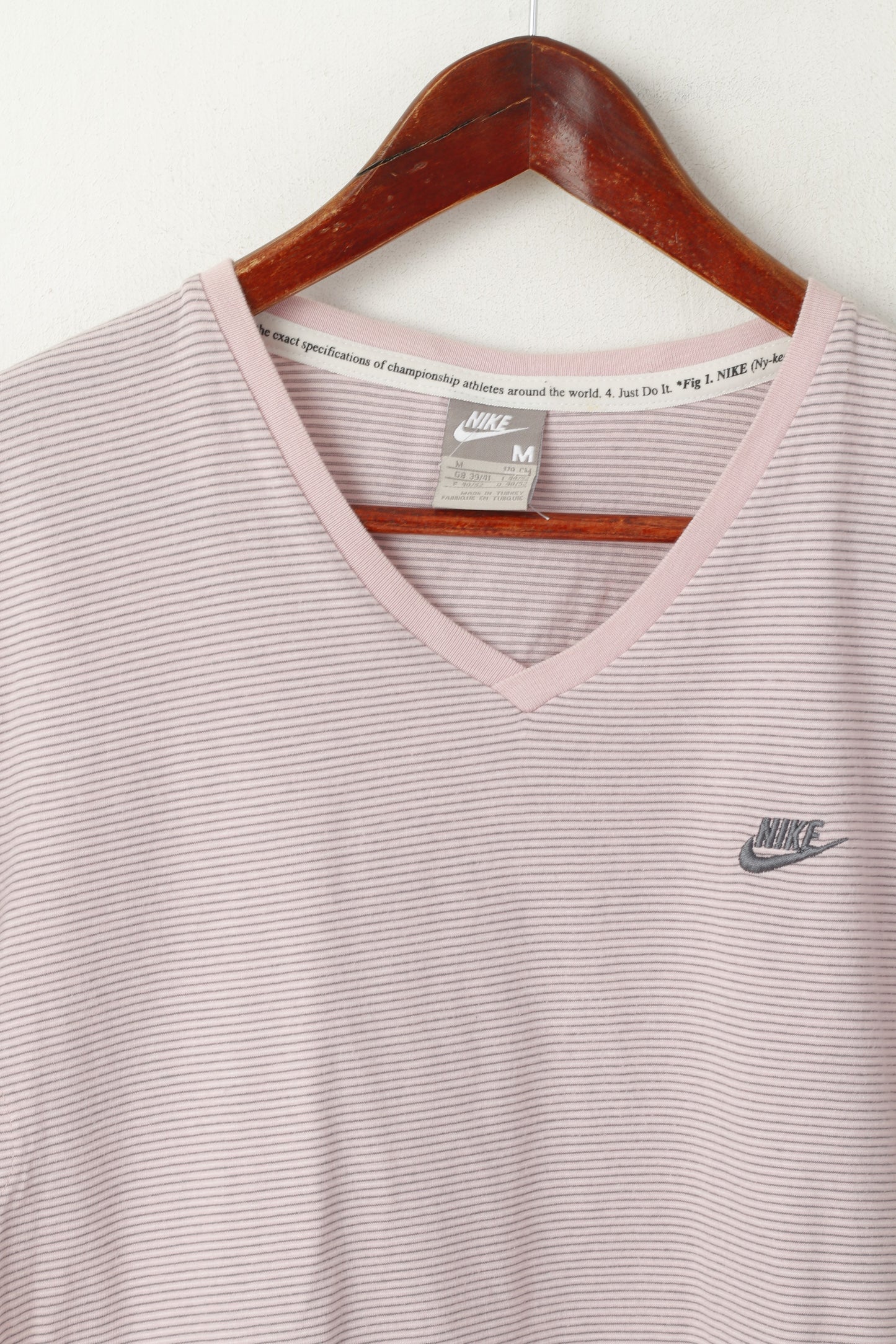 Nike Men M 48/52 Shirt Pink Grey Striped Cotton V Neck Sport Classic Fit Top